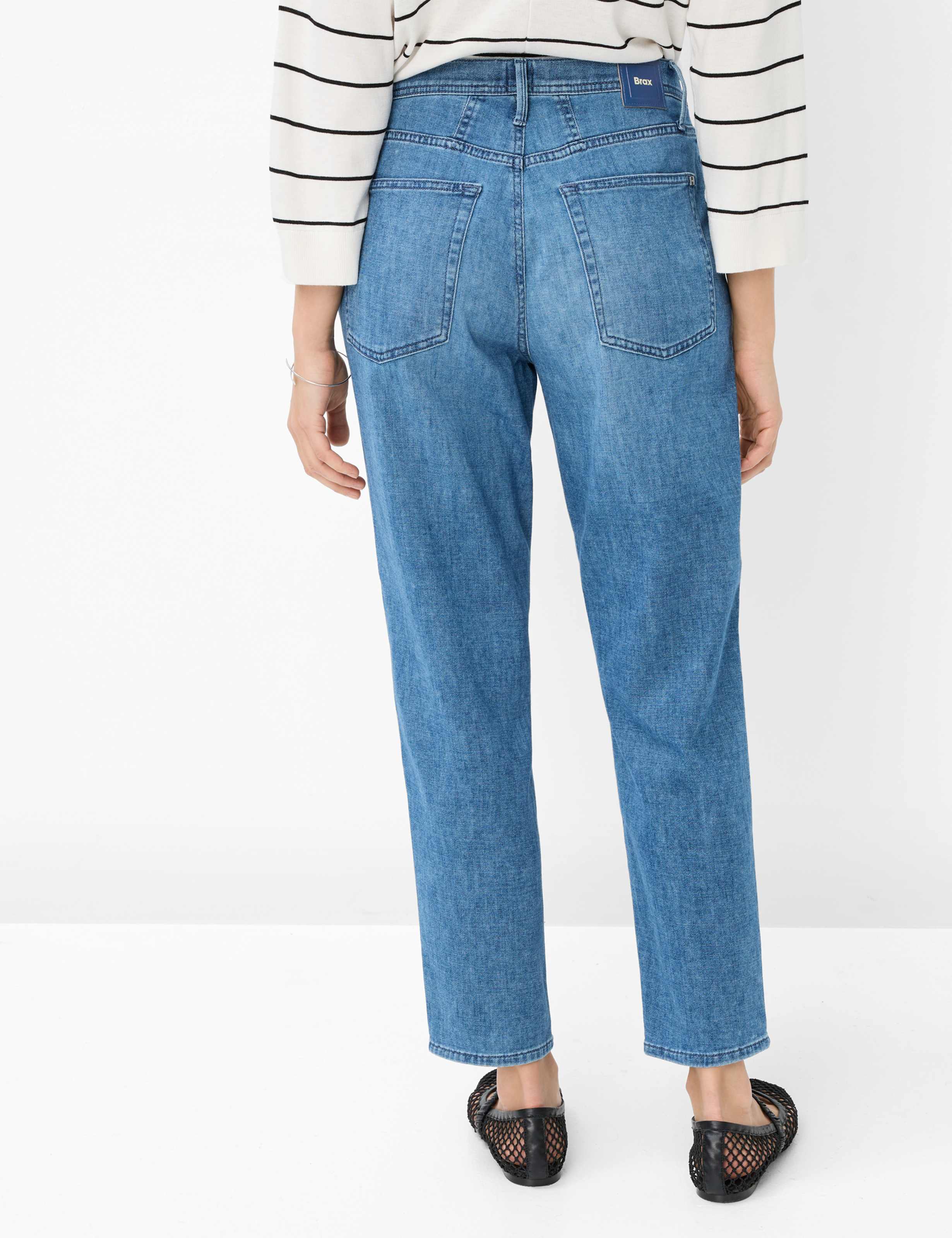 Damen Style MILEY S Denim Blau Relaxed Fit Model Rueck