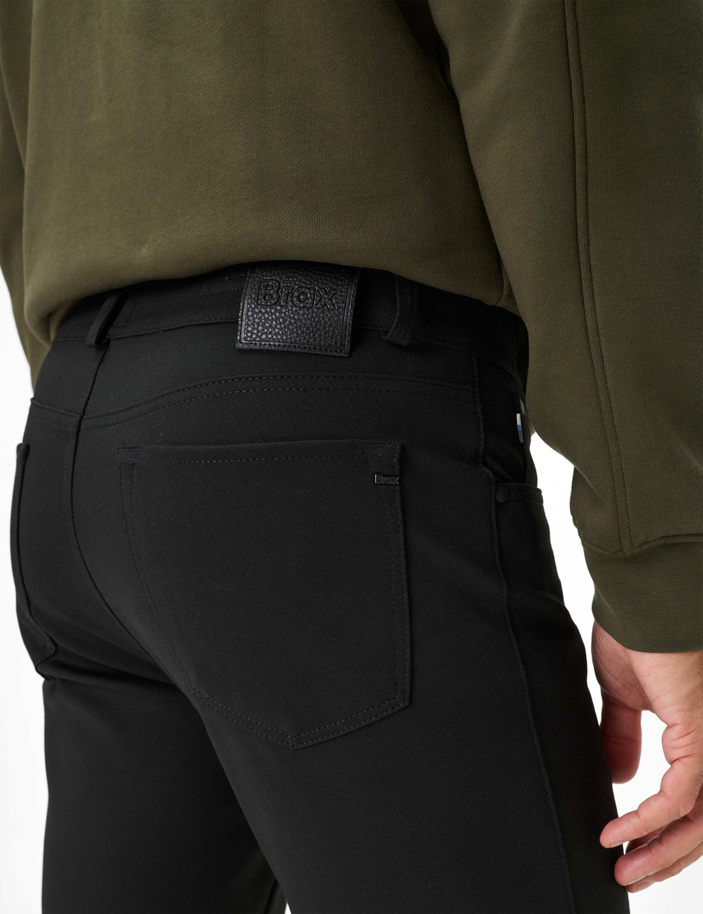 Men Style CHUCK Black Modern Fit Detail 2
