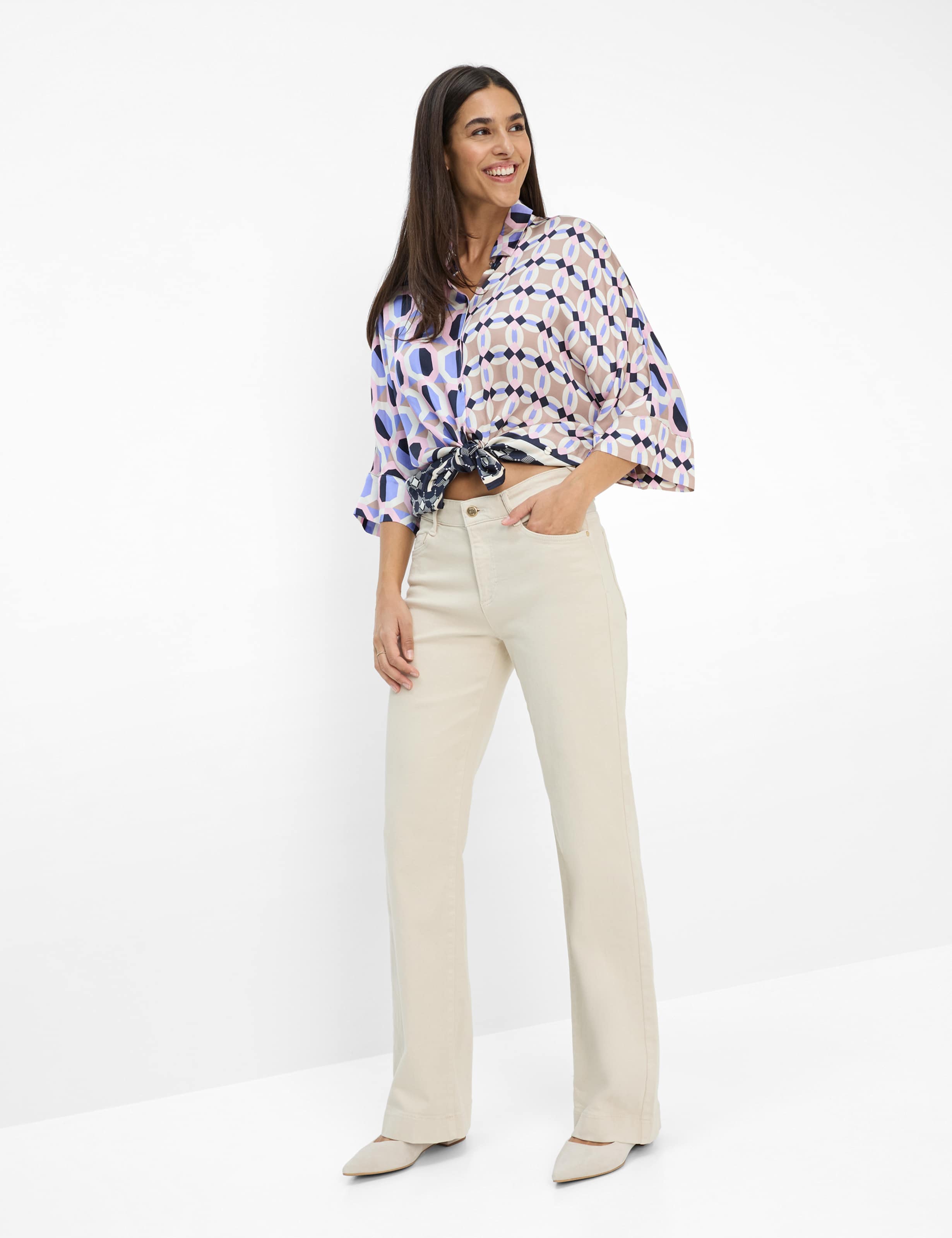 Damen Style MAINE Denim Hellbeige Wide Leg Model Outfit