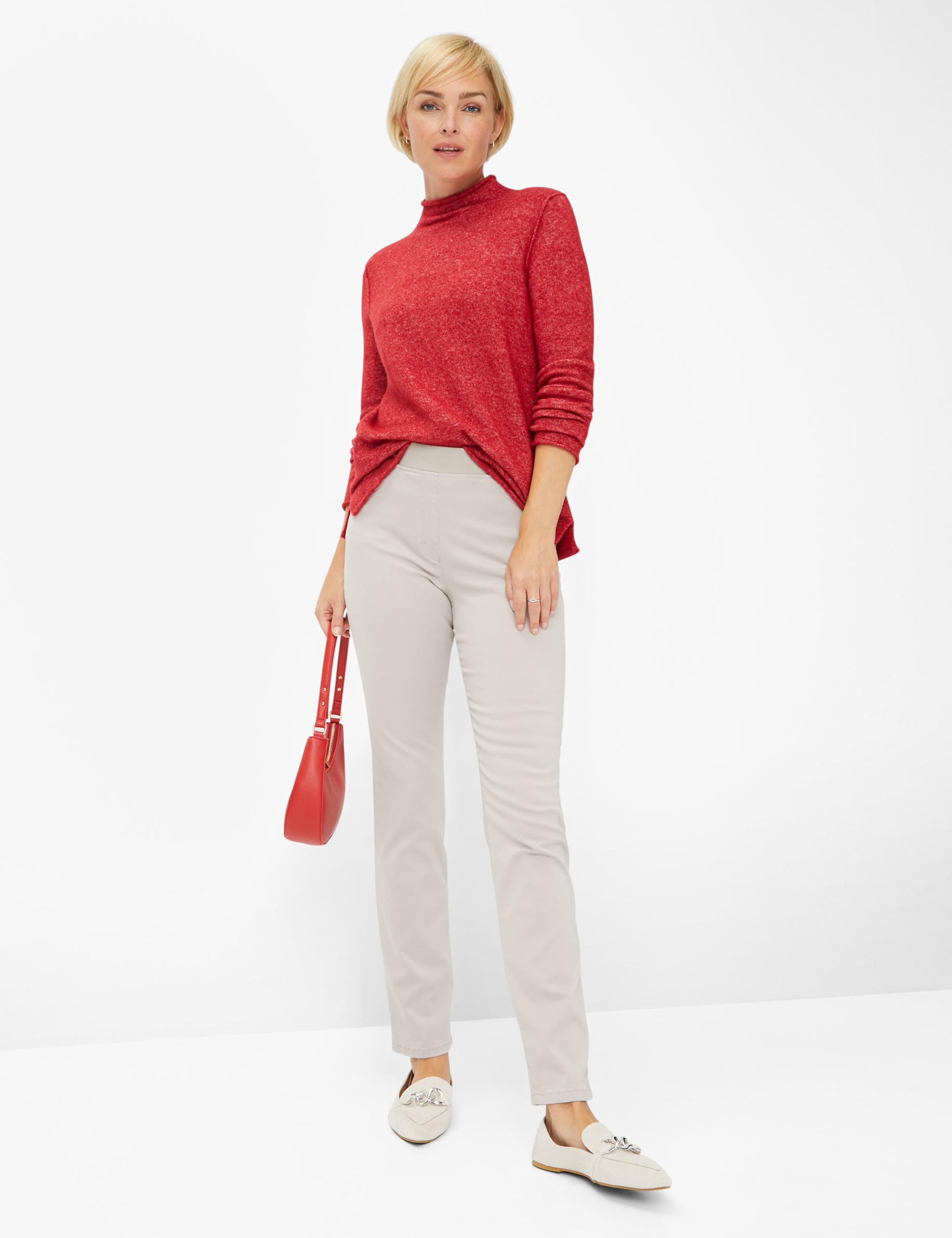 Femme Style PAMINA Gris Clair Slim Fit Tenue du mannequin