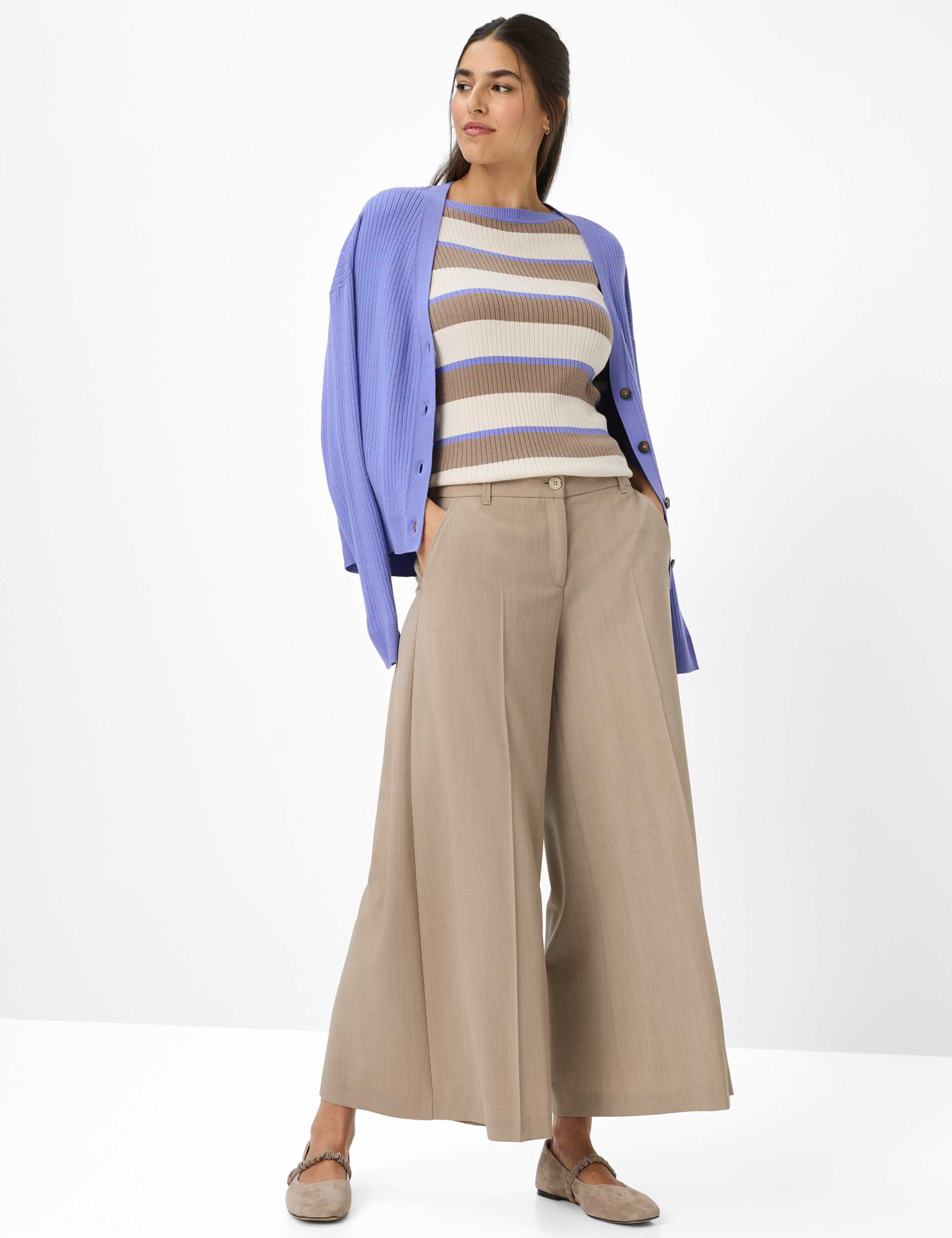 Damen Style MELLI S Hellbraun Wide Leg Model Outfit