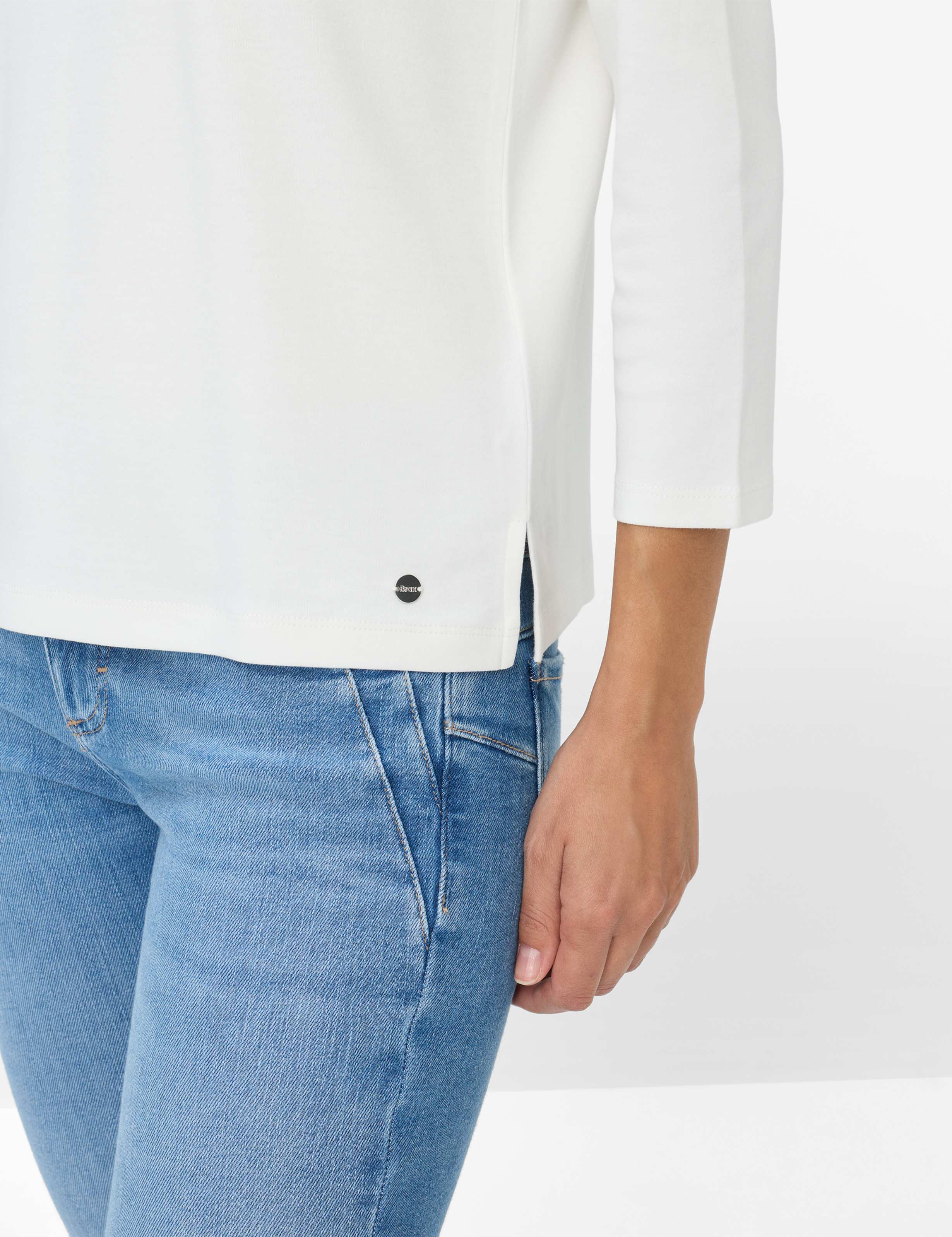 Women Style CIRA M Cream White  Detail 2