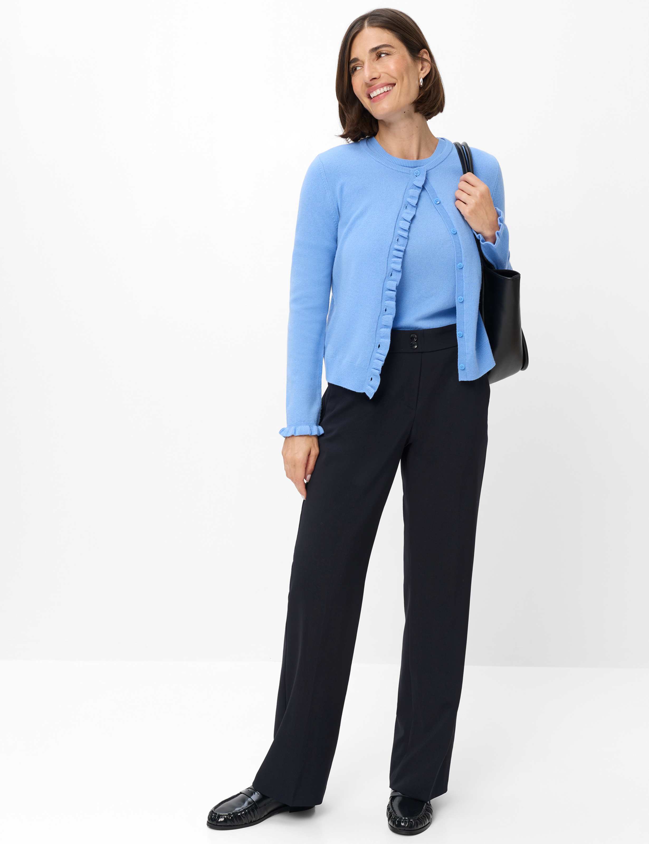 Women Style MAINE Dark Blue Wide Leg Model Outfit