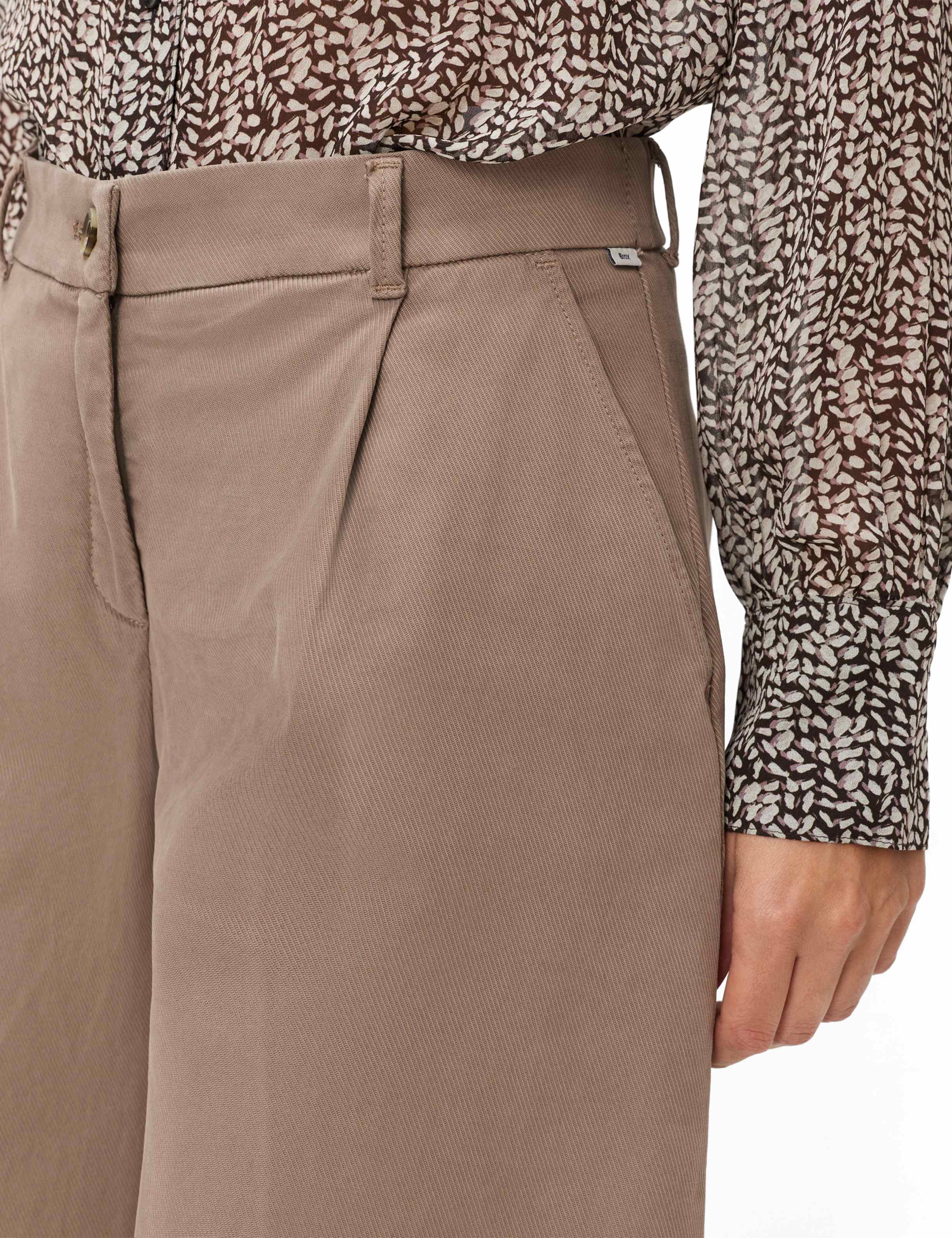 Women Style MELLI S Light Brown Wide leg Detail 2