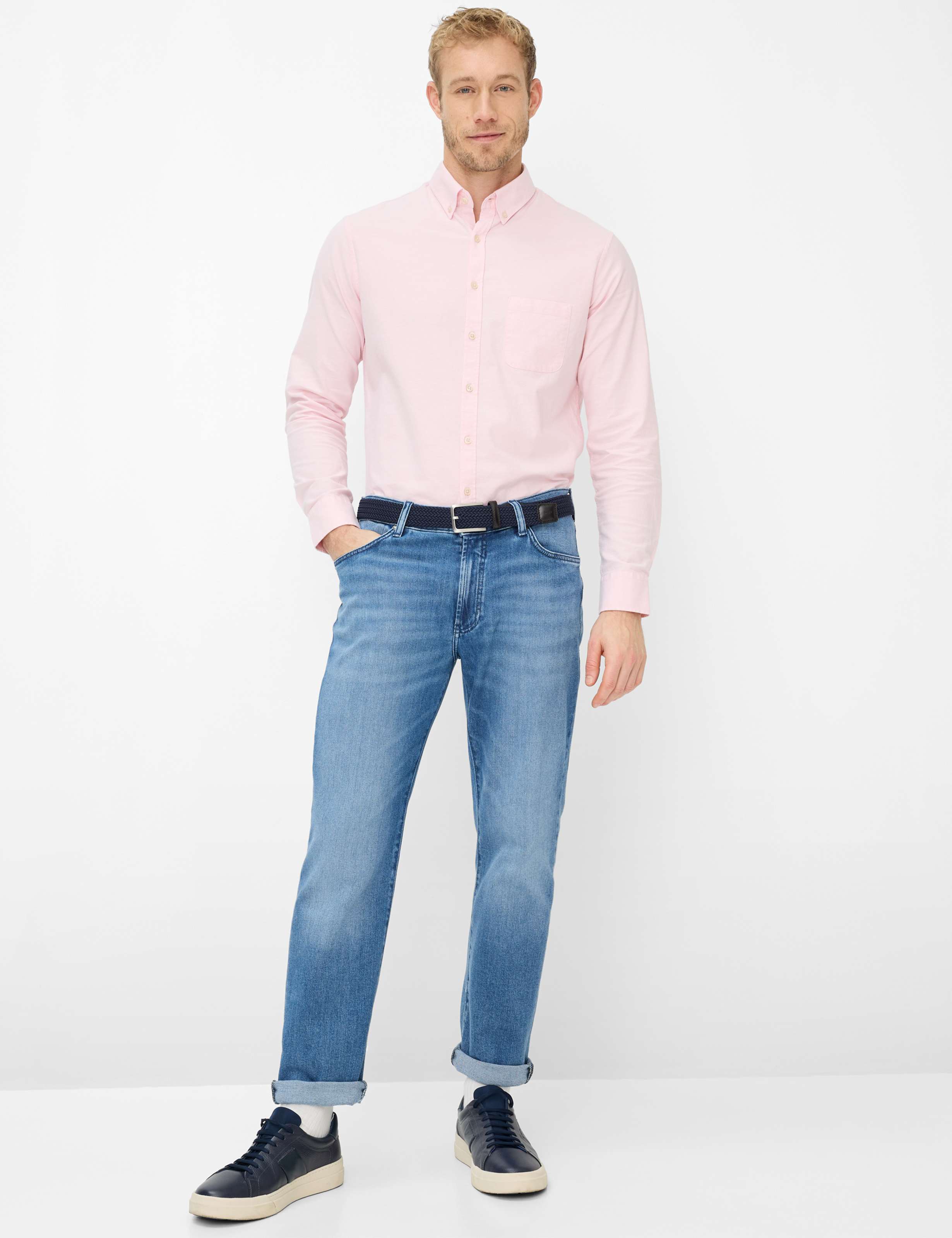 Herren Style CLINT Denim Blau Straight Fit Model Outfit