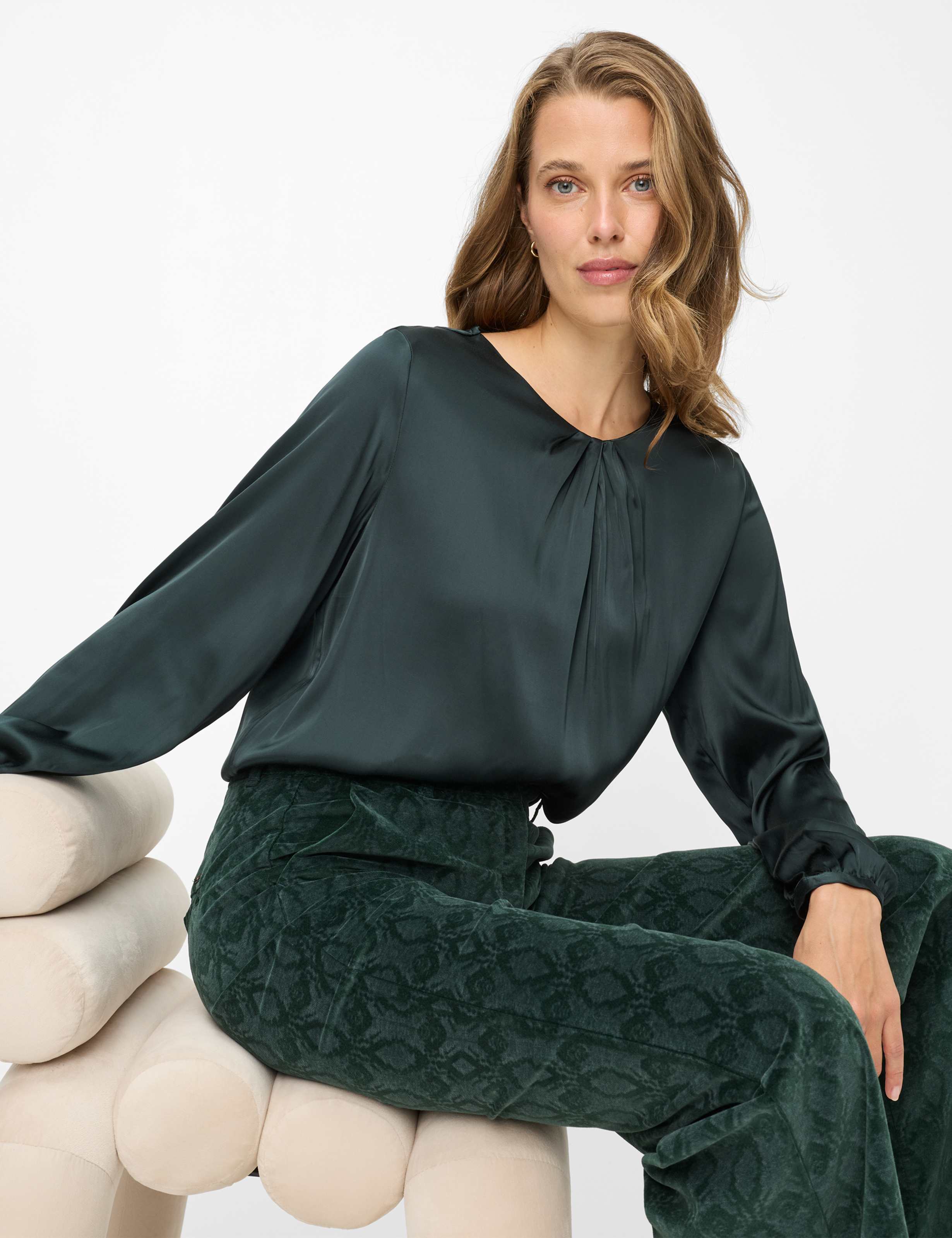 Grüntöne, Damen, Style VILMA, MODEL_FRONT_ISHOP