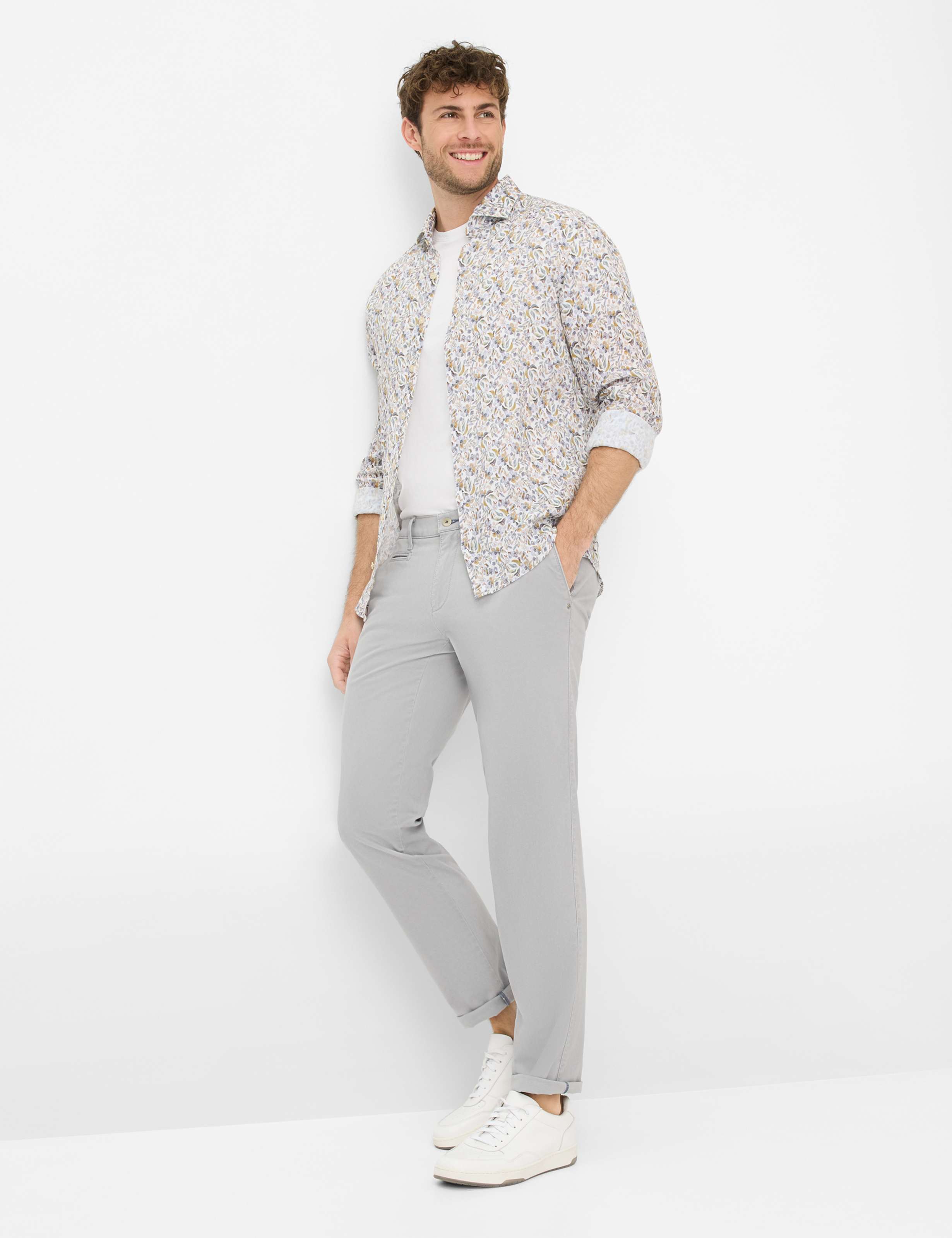 Homme Style FABIO IN Gris Moyen Modern Fit Tenue du mannequin