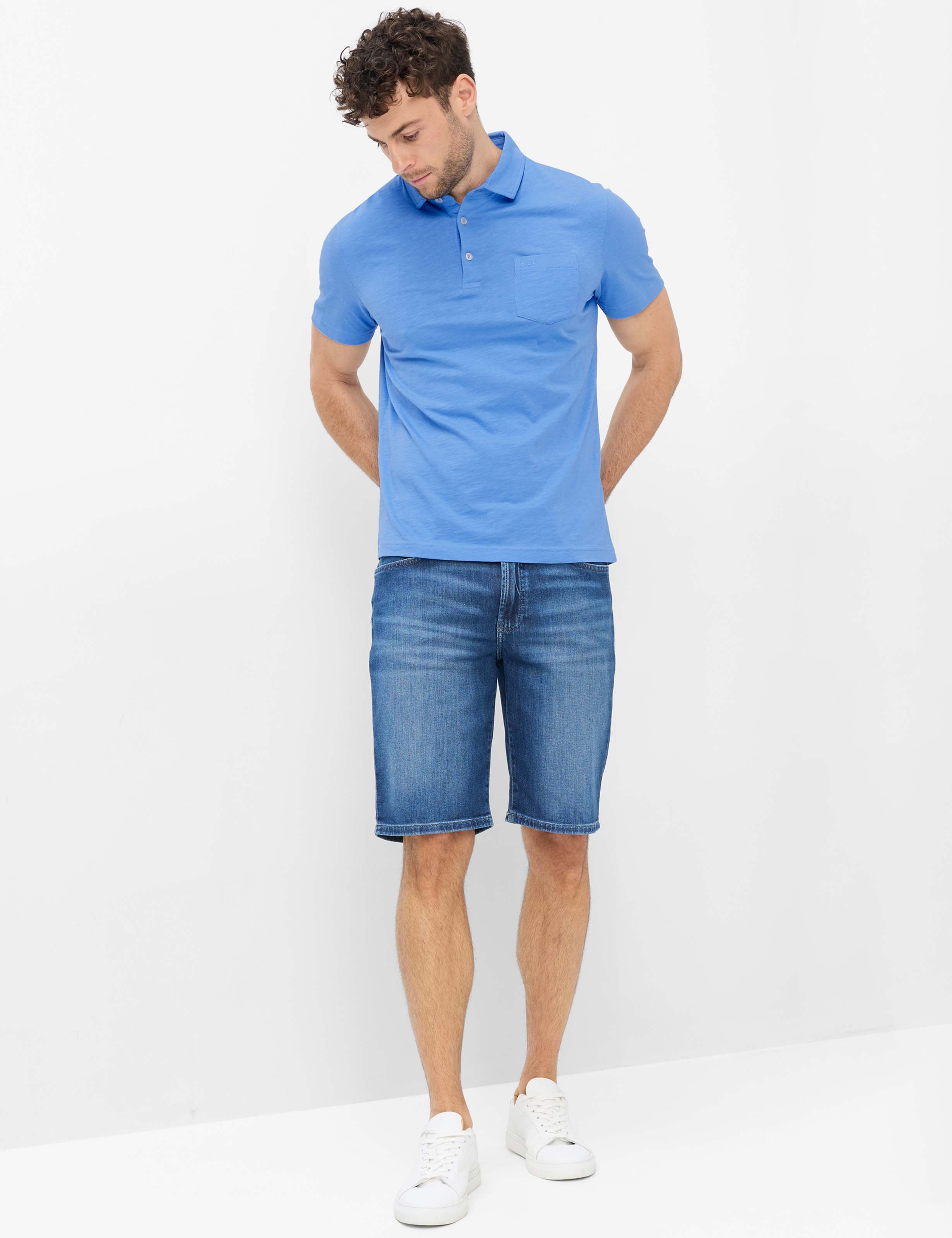 Herren Style PAVO Hellblau  Model Outfit