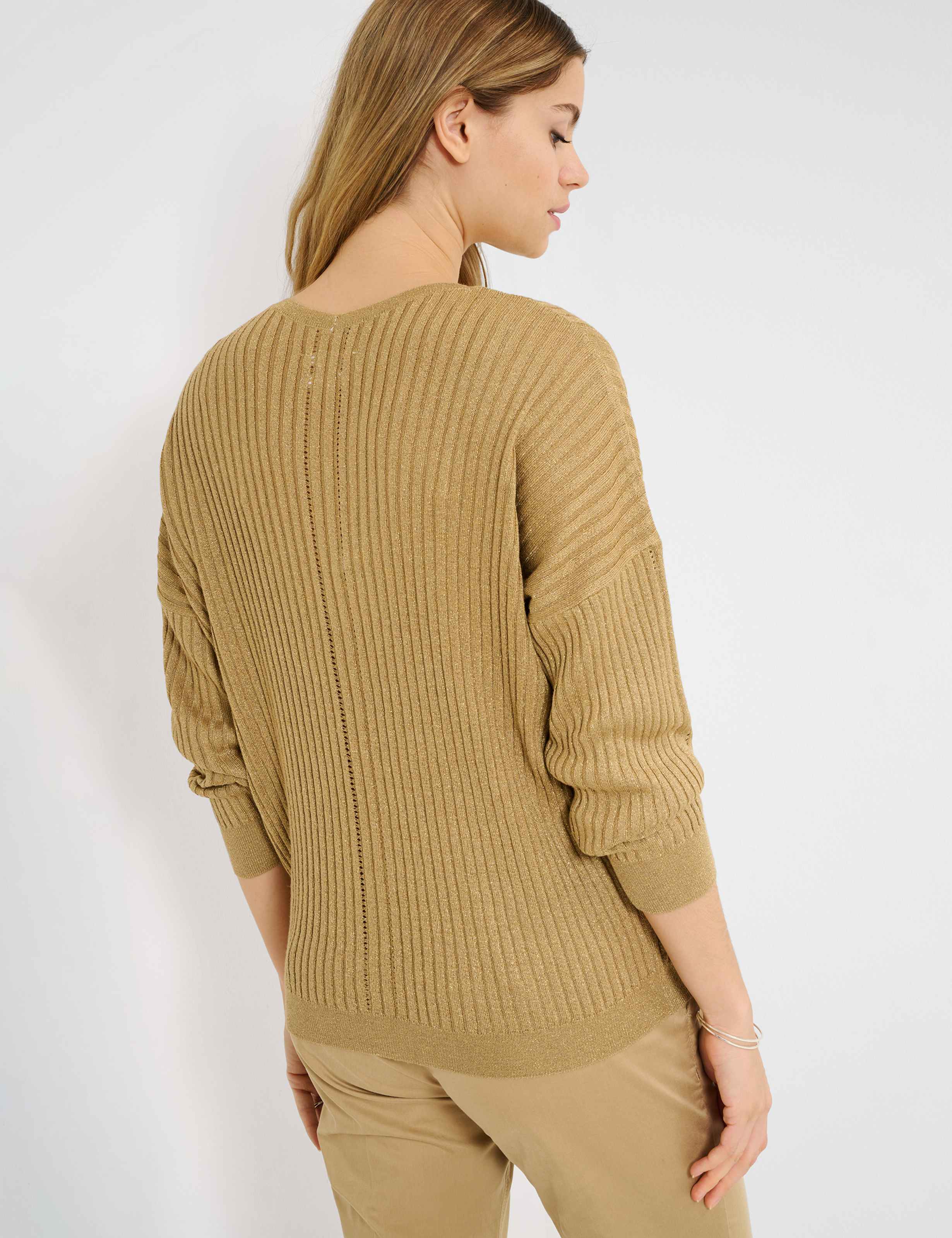 Women Style NALA sand  Model back