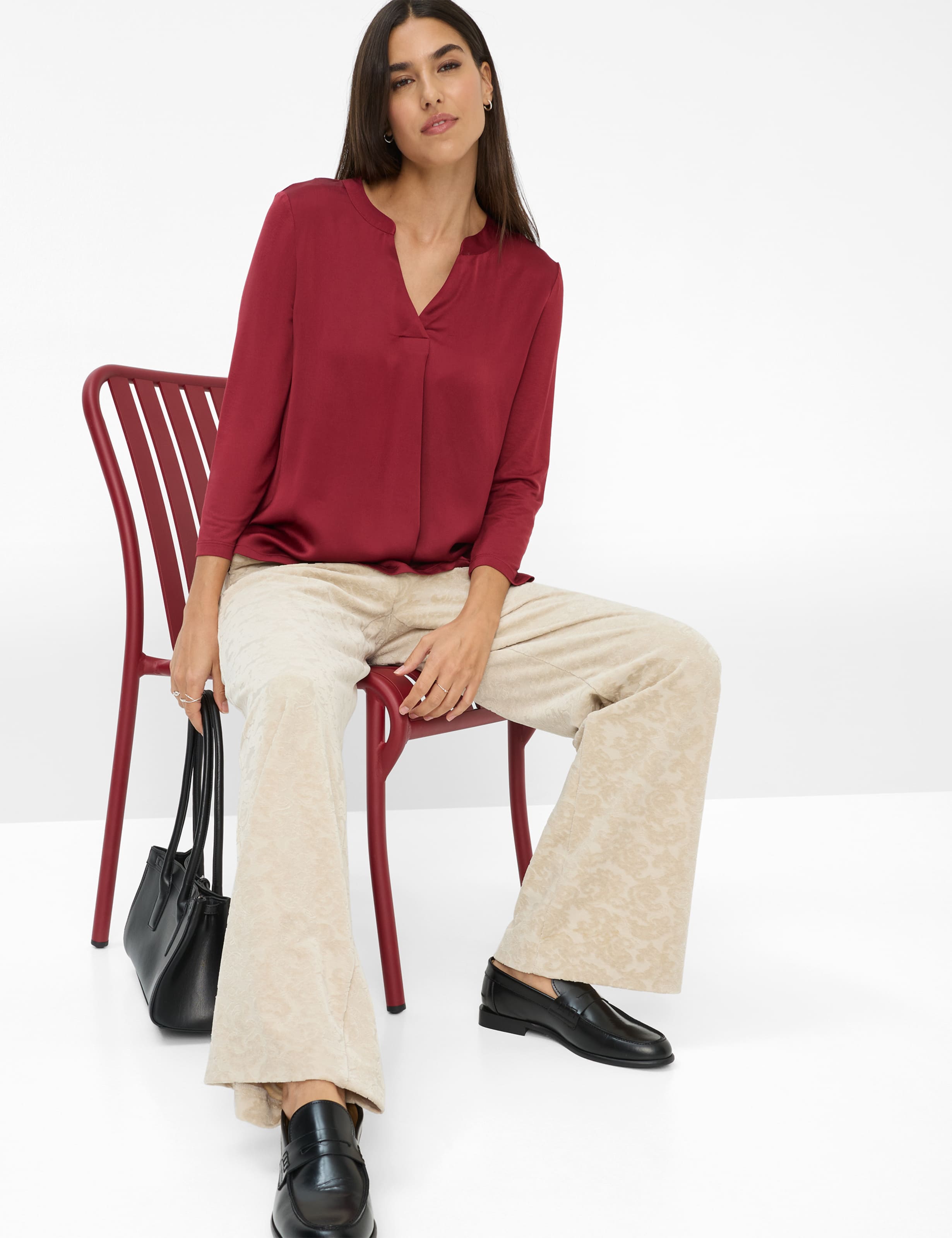 Damen Style CLARISA M Dunkelrot Feminine Fit Detail 1