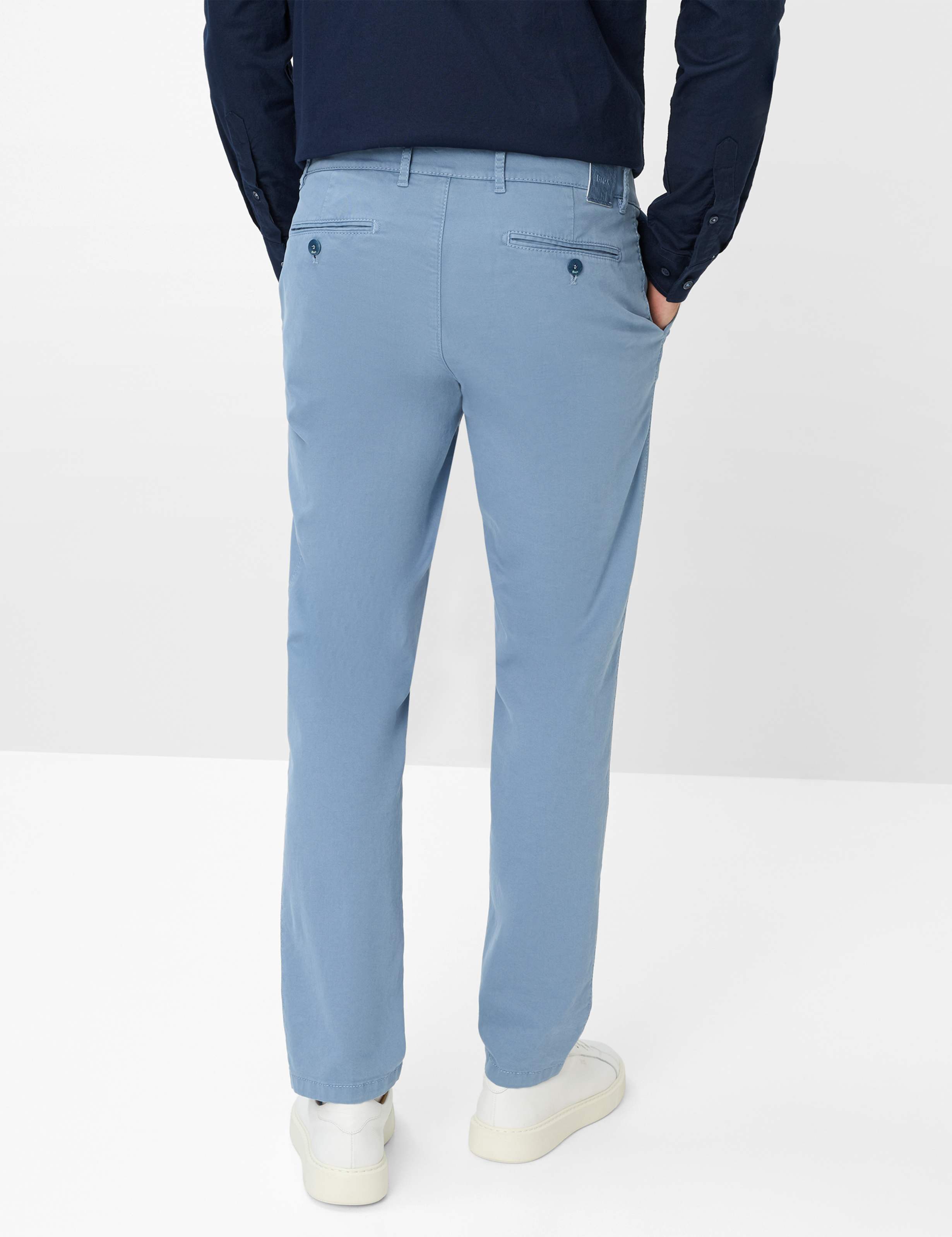 Heren Style EVEREST Lichtblauw Regular Fit Model achterkant