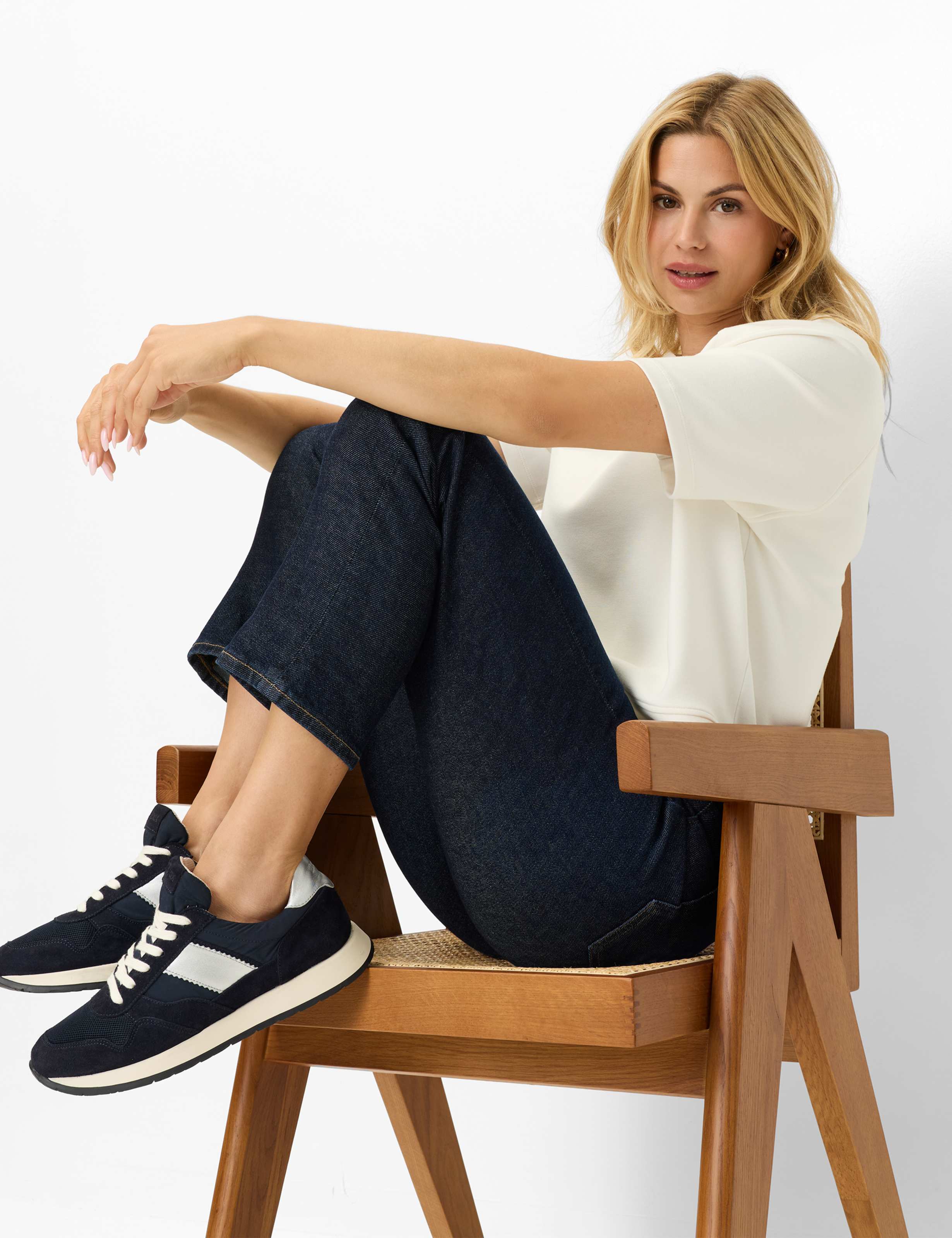 Dames Style MADISON S Denim Donkerblauw Straight Fit Detail 1