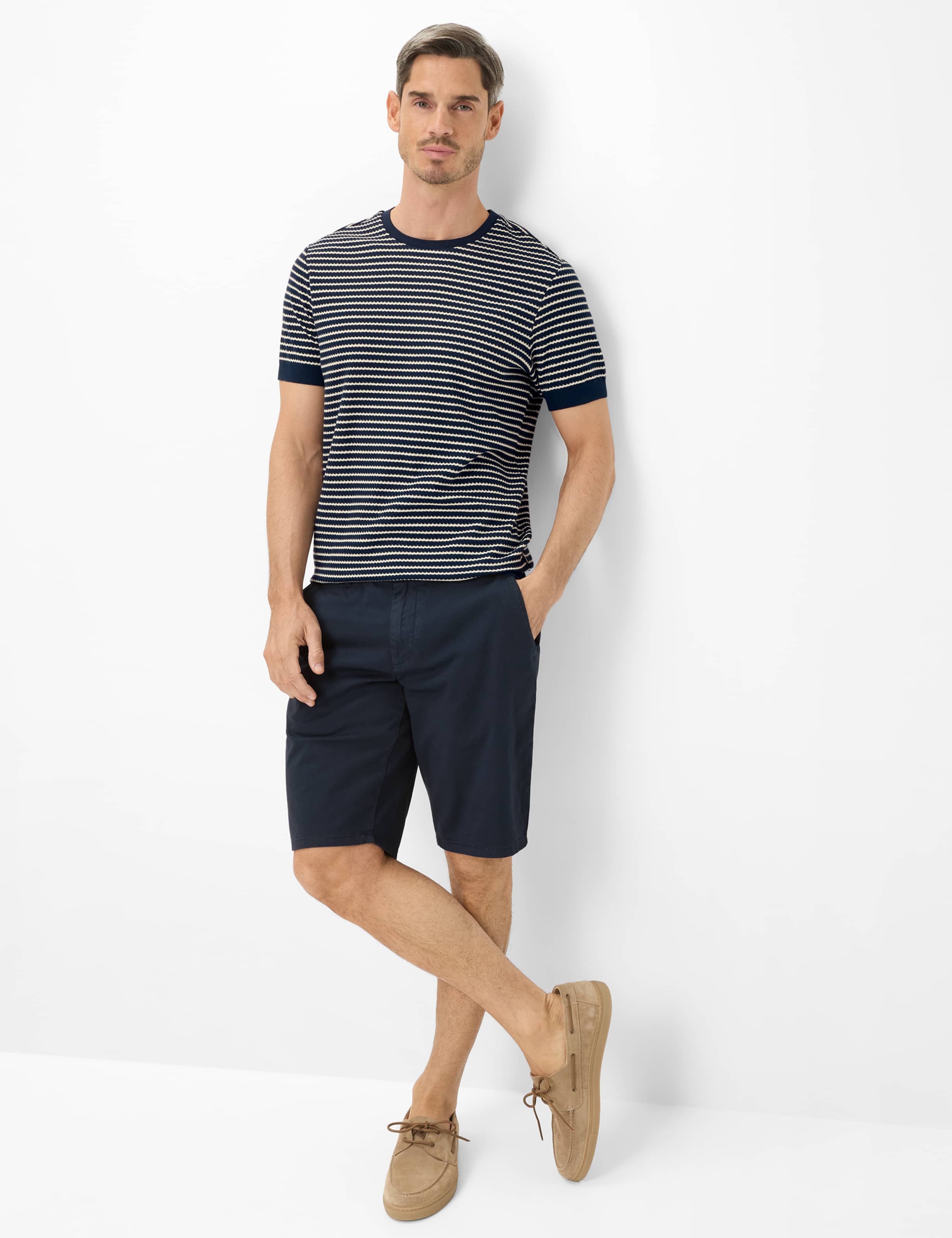 Herren Style BURT Dunkelblau Regular Fit Model Outfit