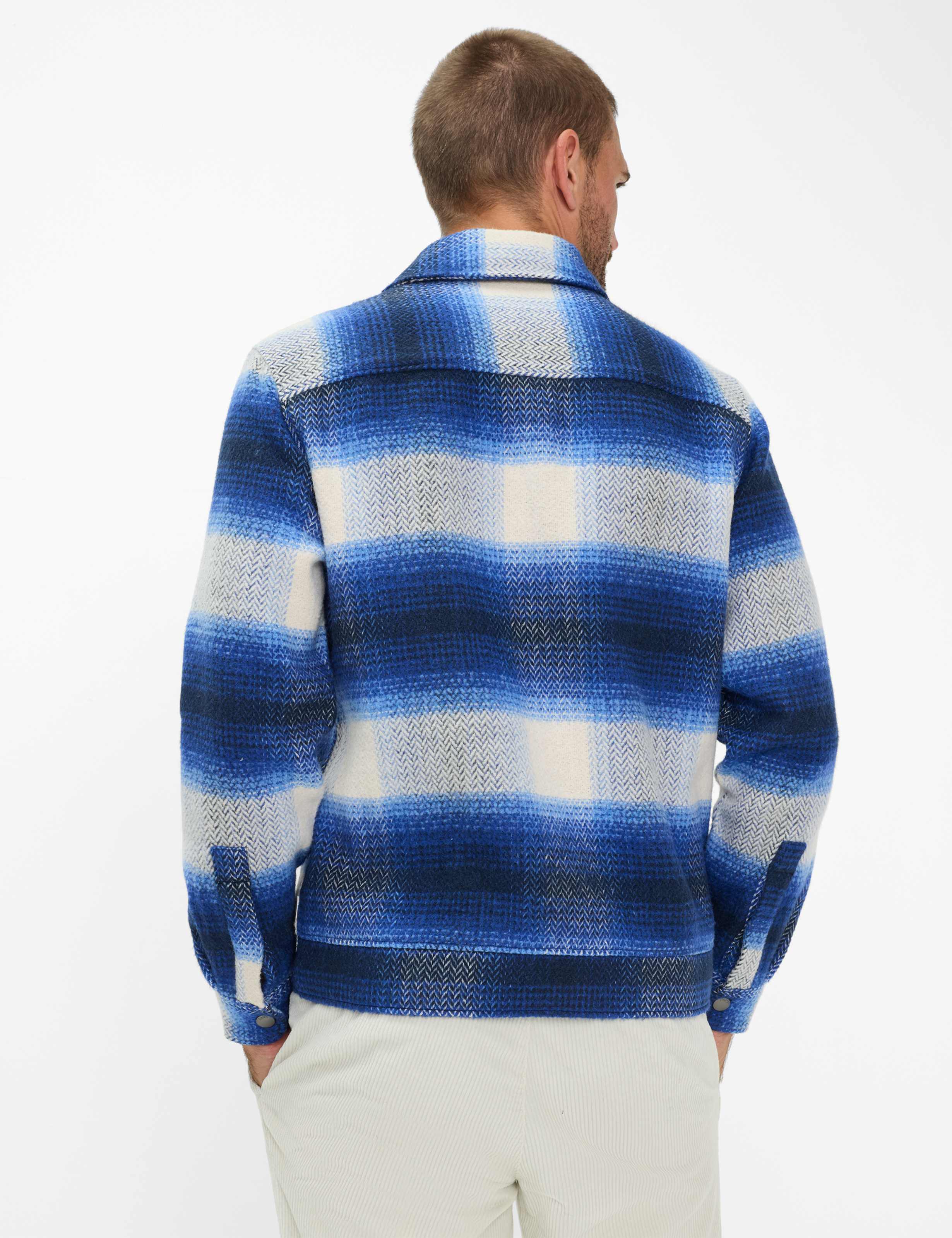 Heren Style SANTIAGO Blauw  Model achterkant