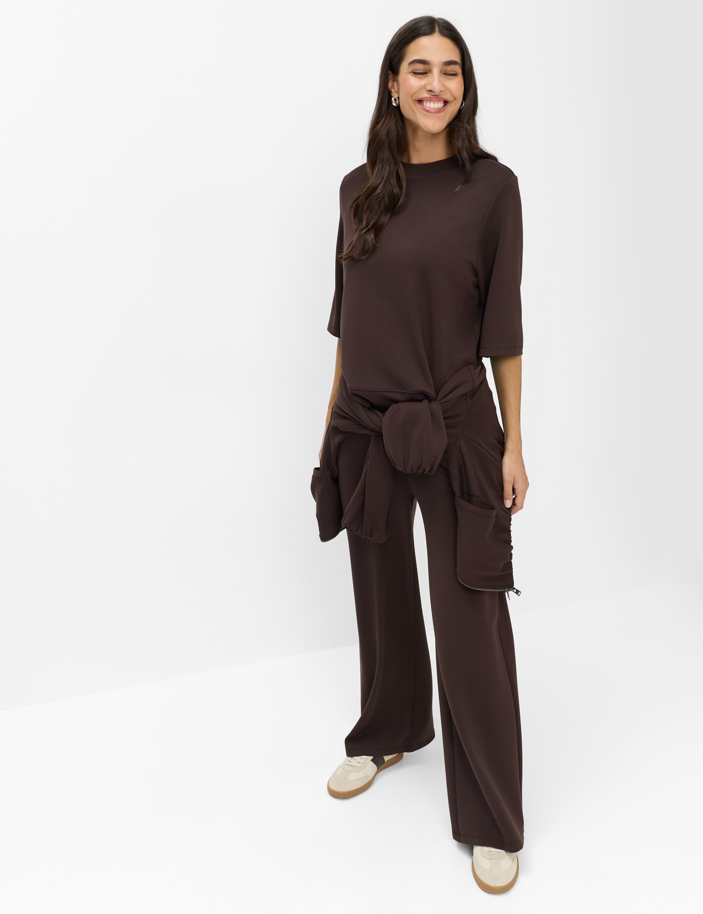 Damen Style BERTA M Dunkelbraun  Model Outfit