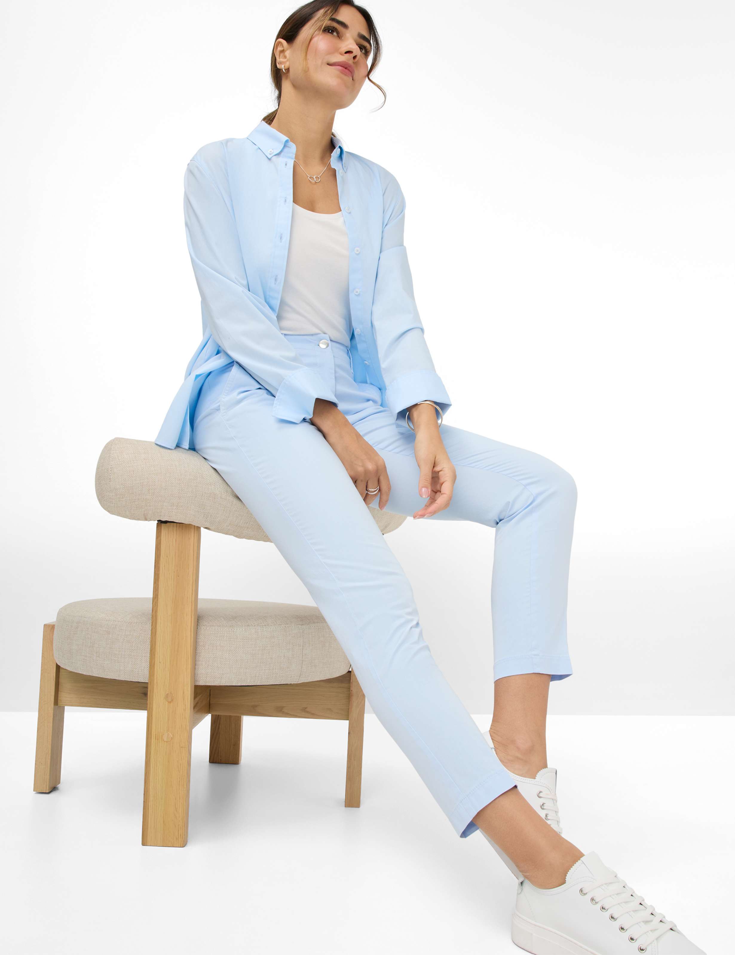 Damen Style MARON S Hellblau Regular Fit Detail 1
