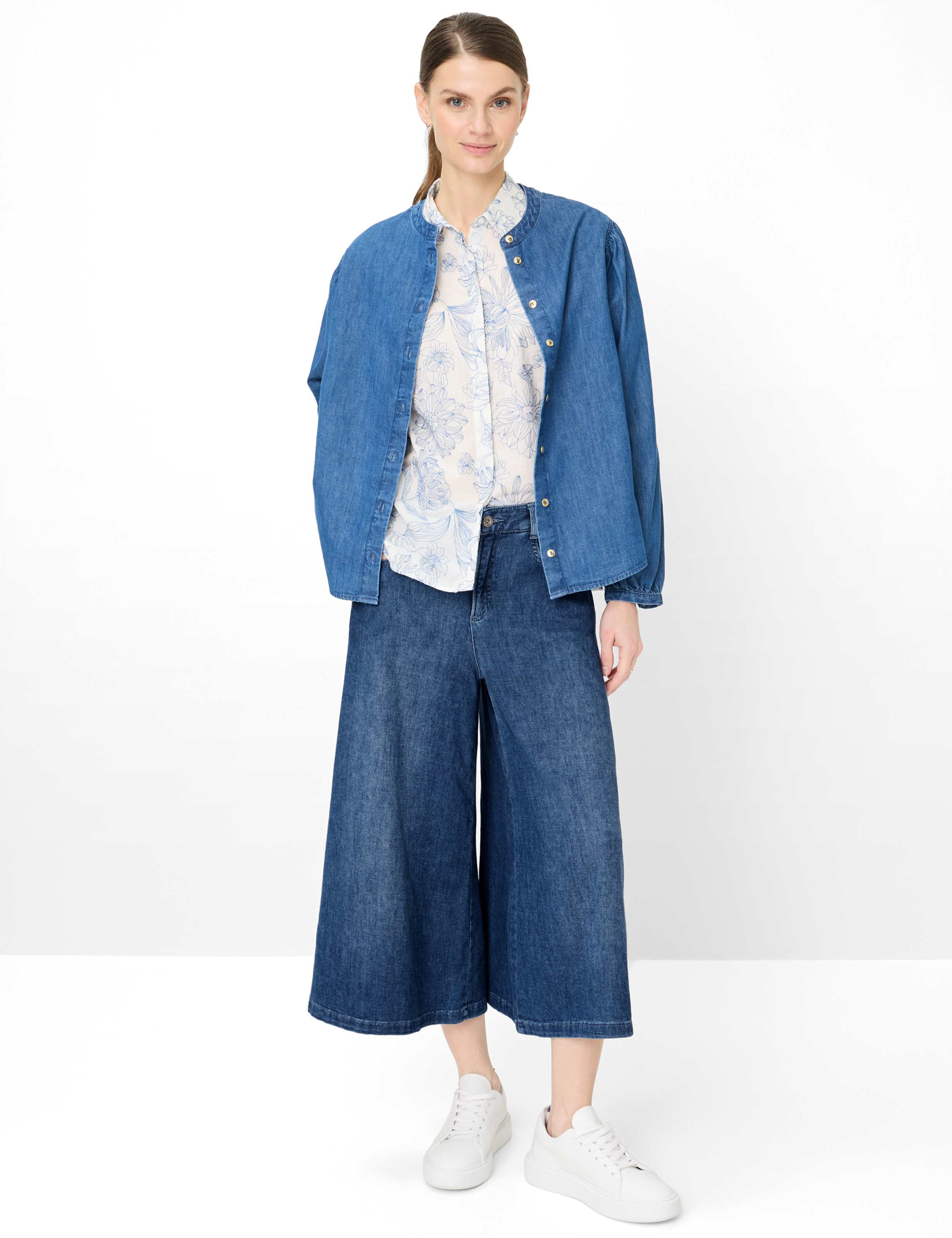 Femme Style MELLI S Bleu Wide Leg Tenue du mannequin