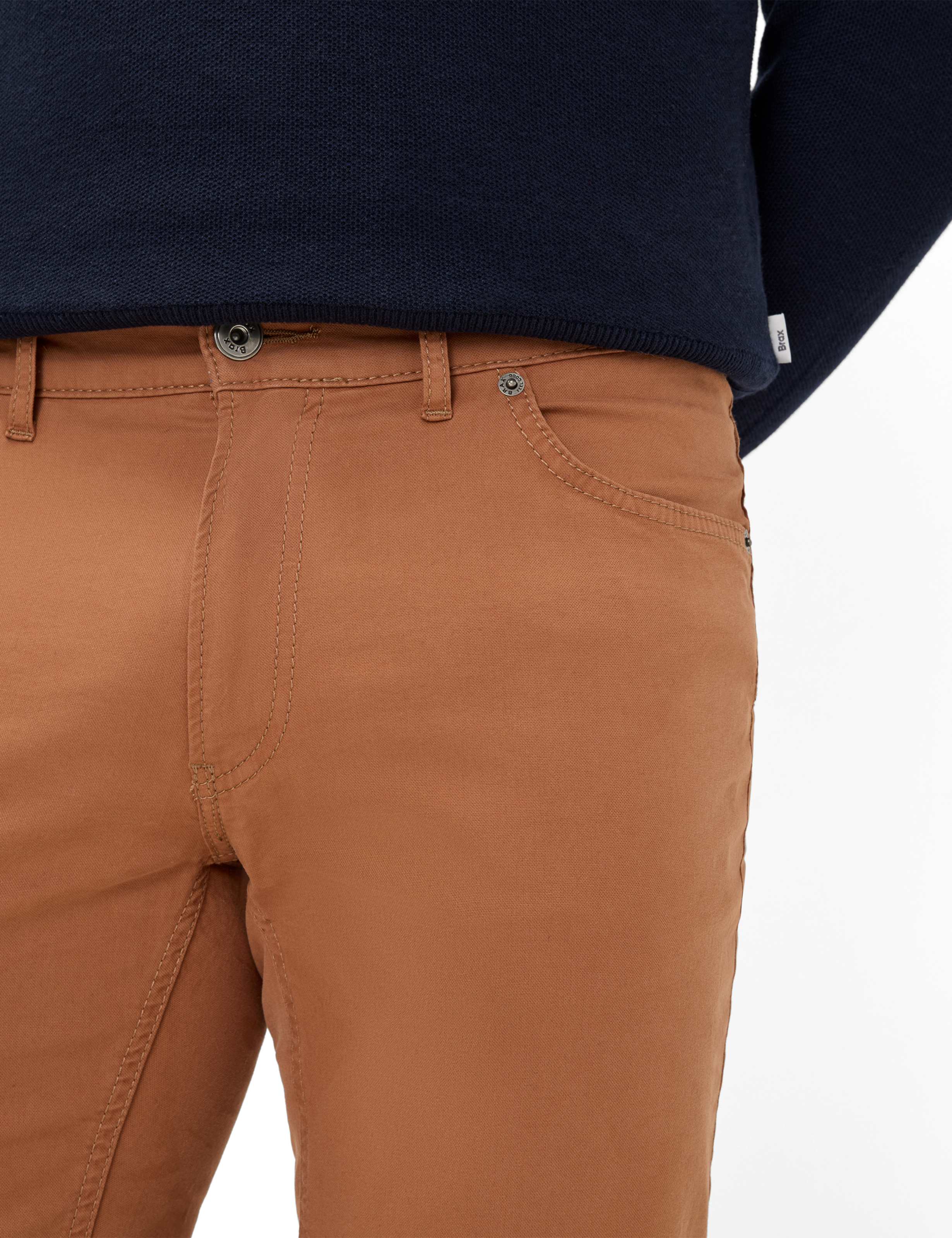 Herren Style CHUCK Braun Modern Fit Detail 2