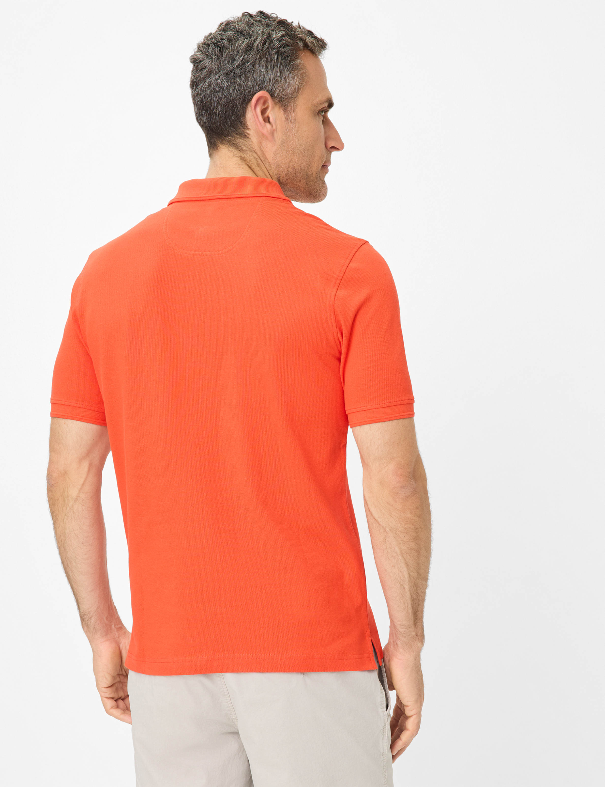 Herren Style PETE Rot  Model Rueck