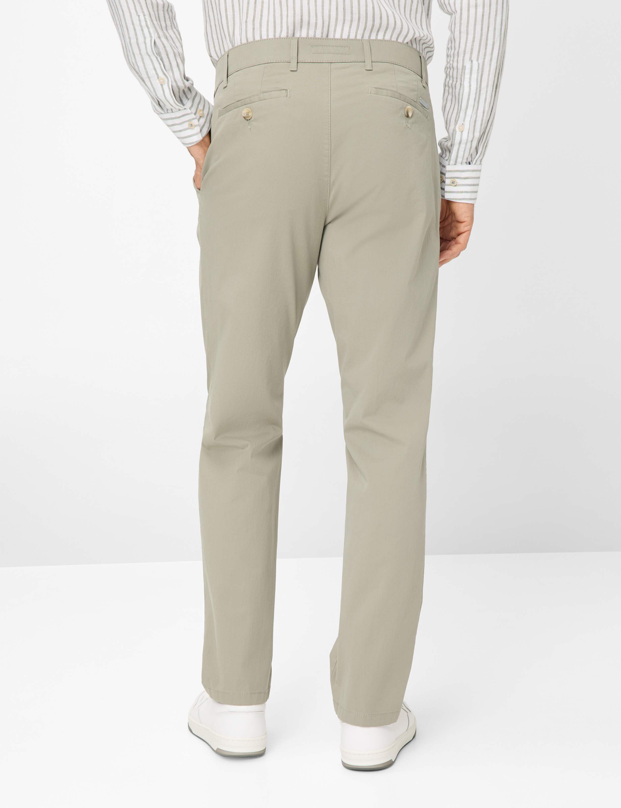 Heren Style LUIS Groen - Khaki Regular Fit Model achterkant