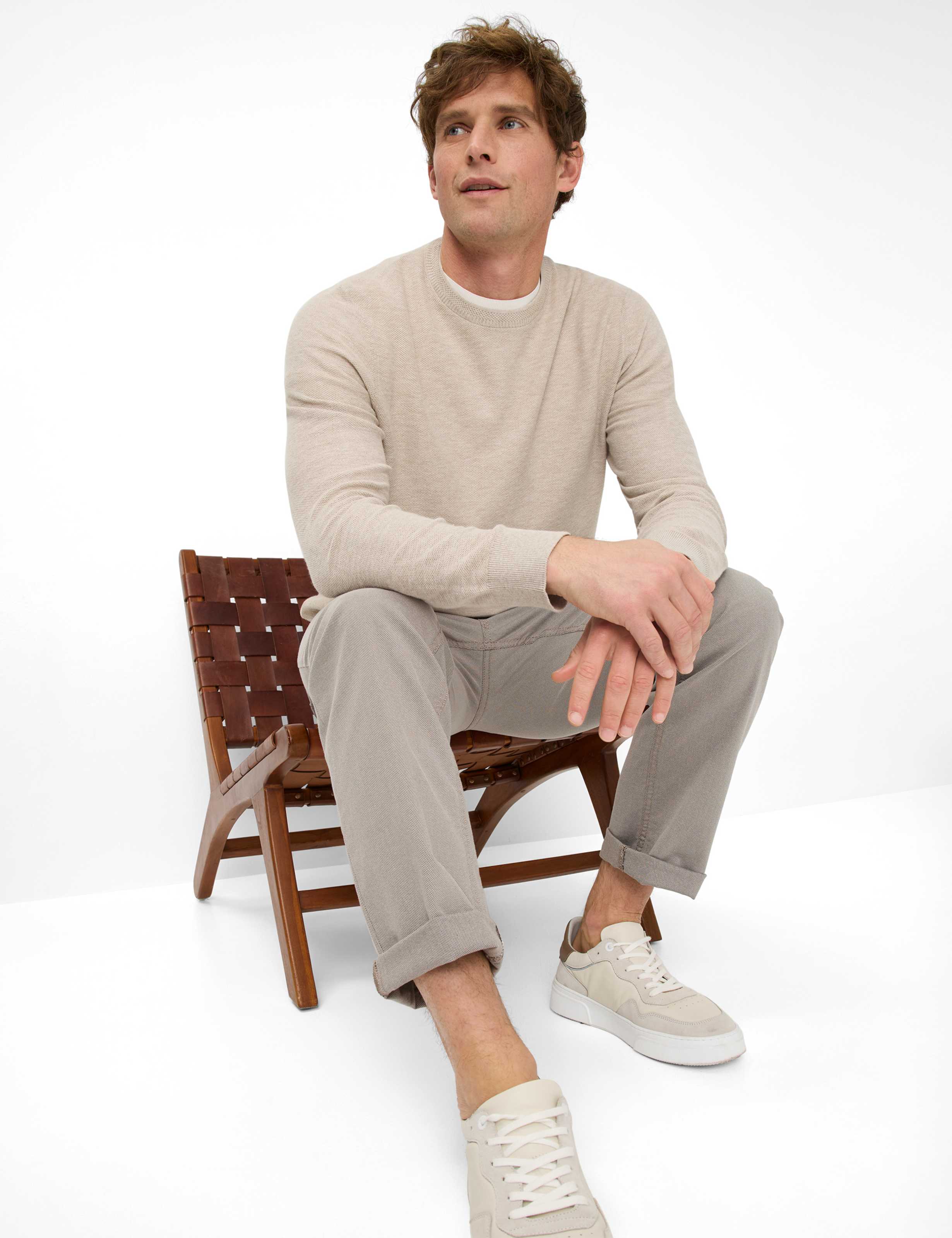 Herren Style CHUCK Hellbraun Modern Fit Detail 1