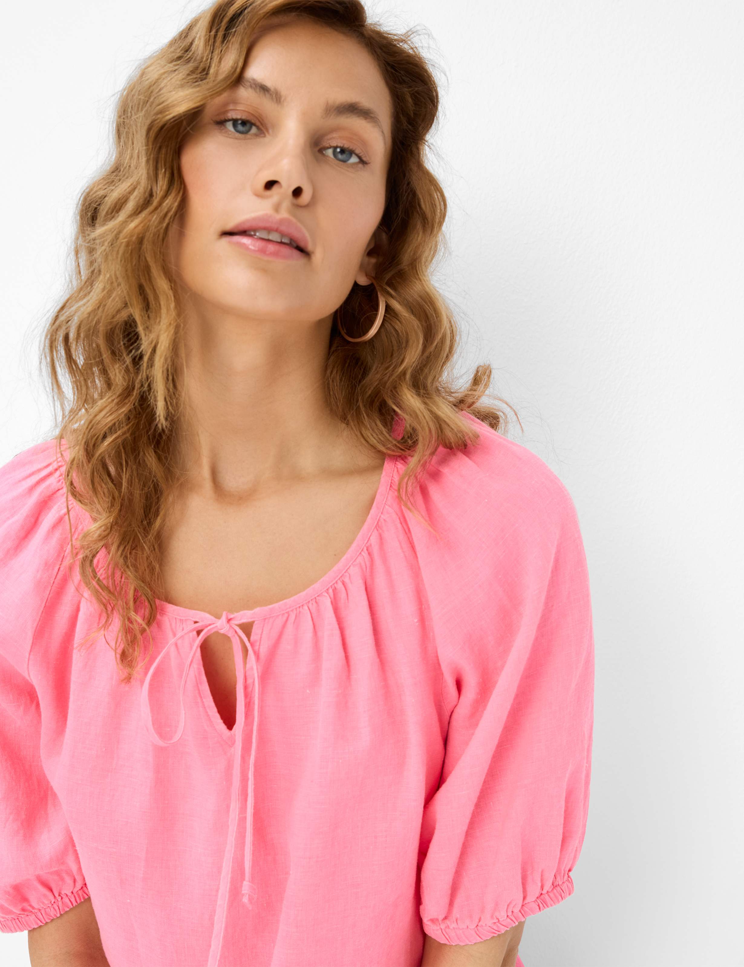 Women Style VIVA Pink  Detail 1