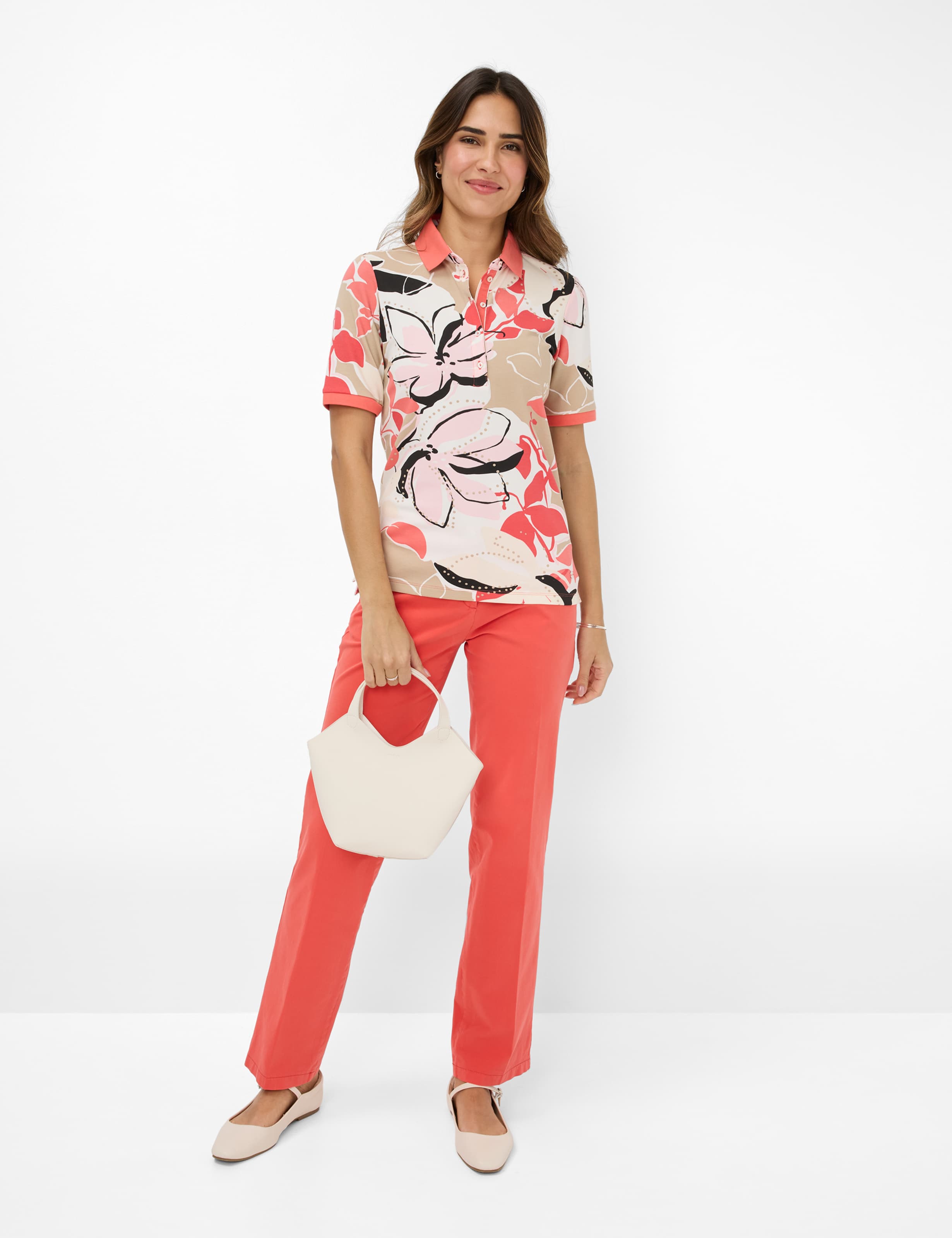 Women Style CLEO Light Red  Model Outfit