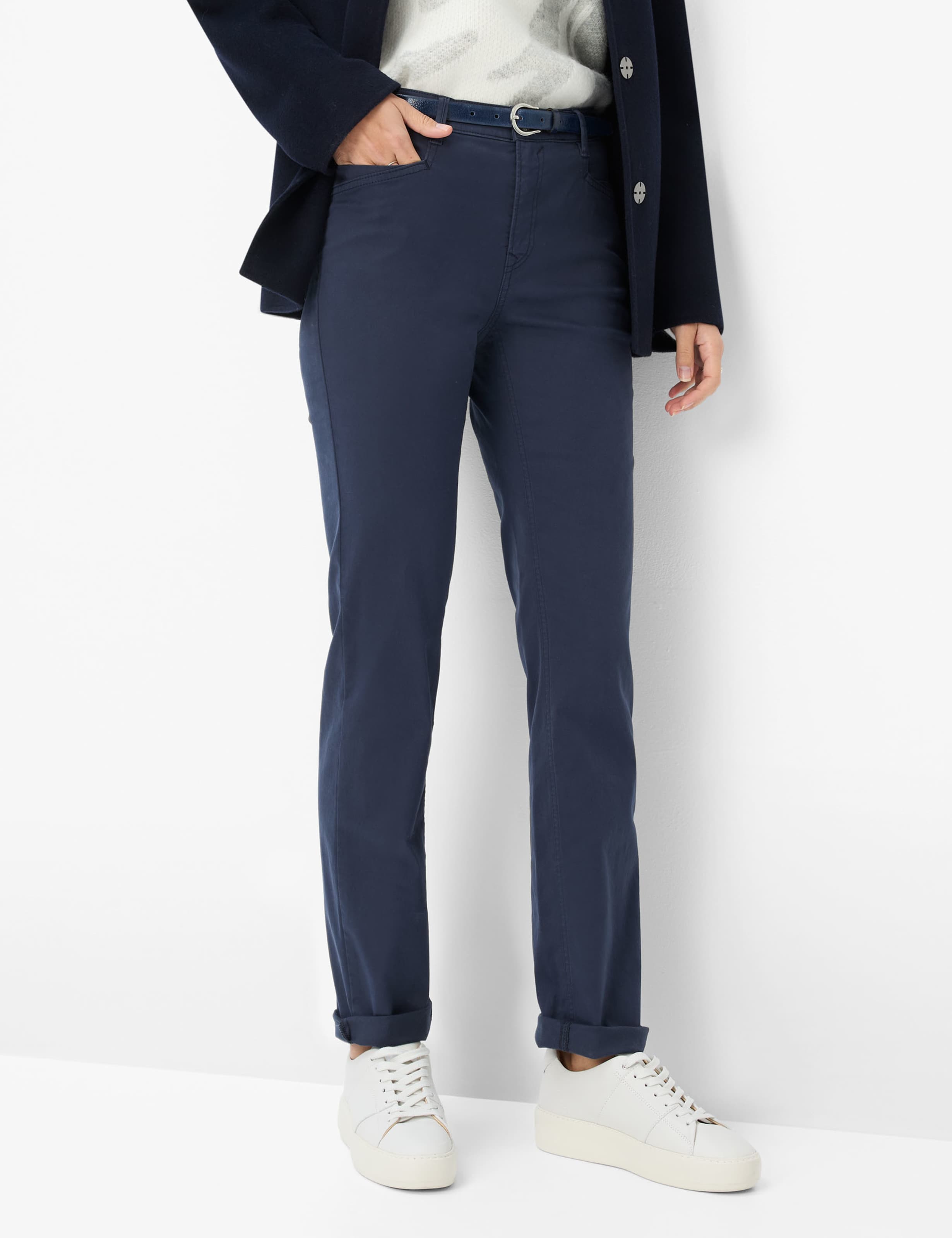 Tons bleus, Femme, Style CAROLA, MODEL_FRONT_ISHOP