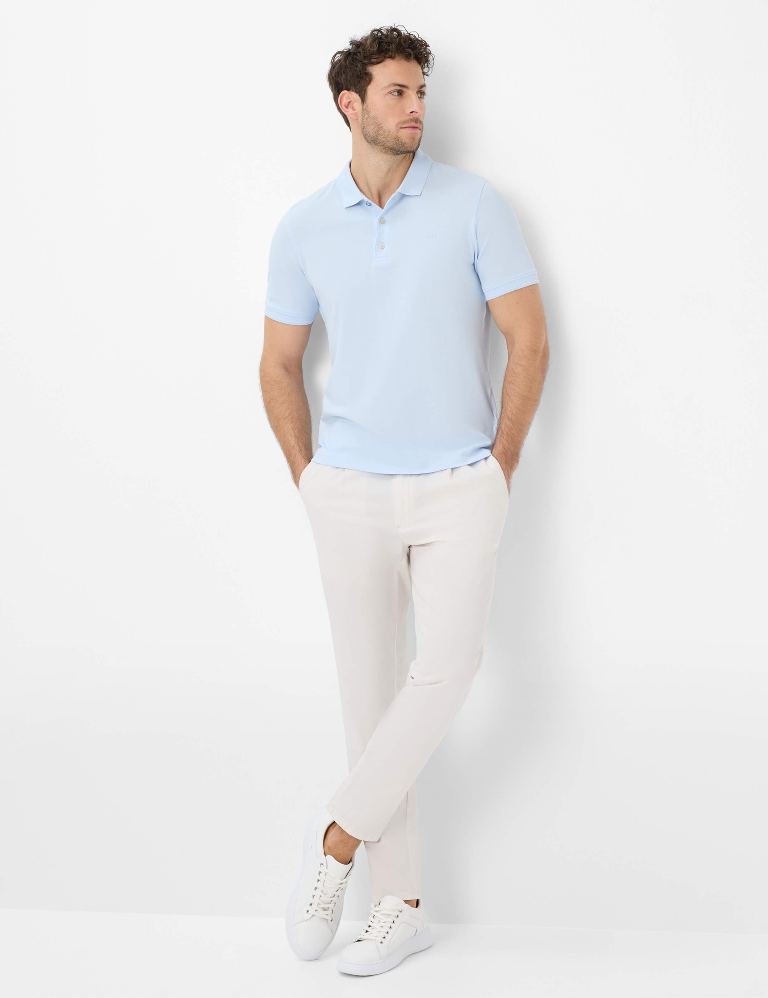 Heren Style TINO Lichtbeige Relaxed Fit Model outfit