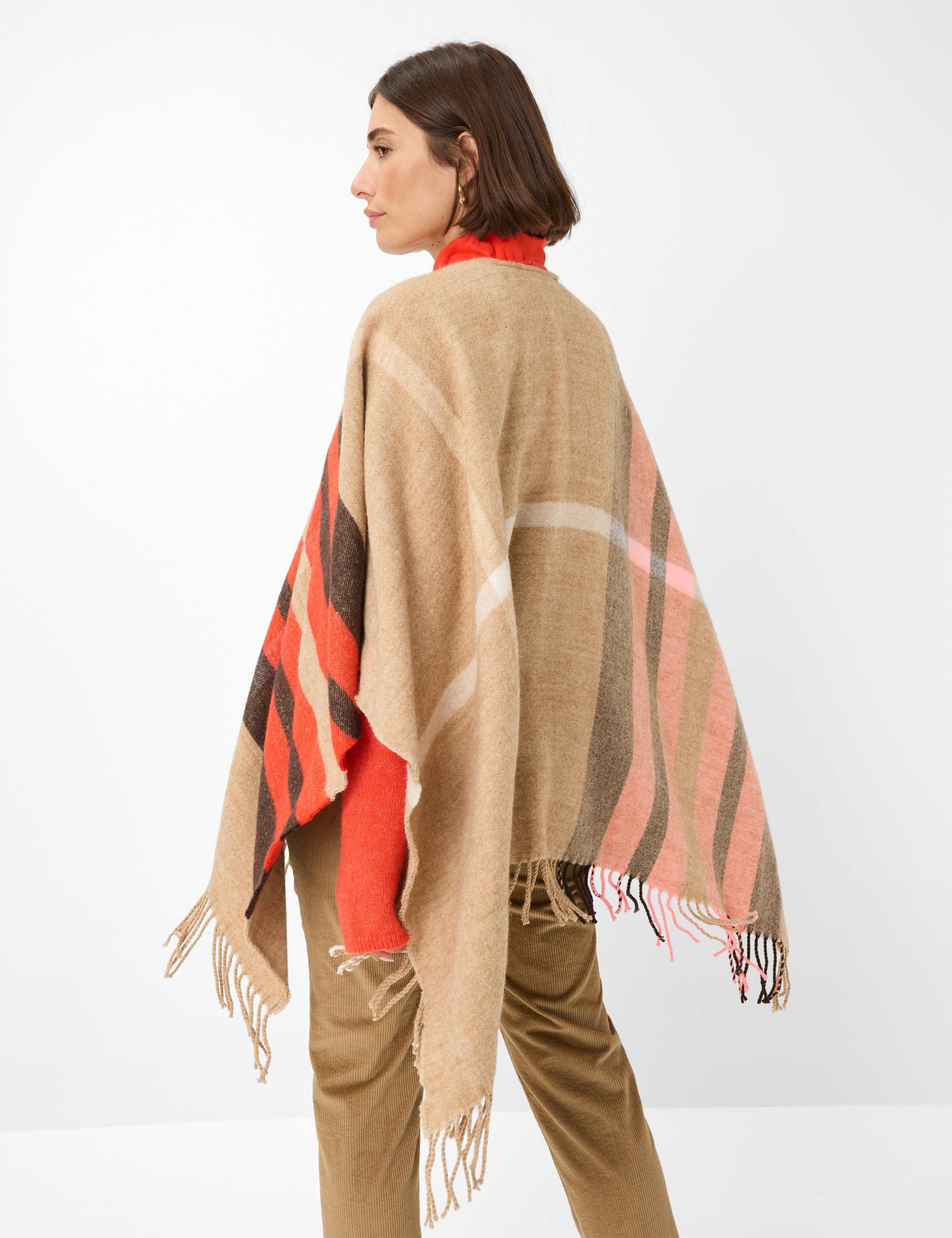 Women Style THEA Light Brown  Model back