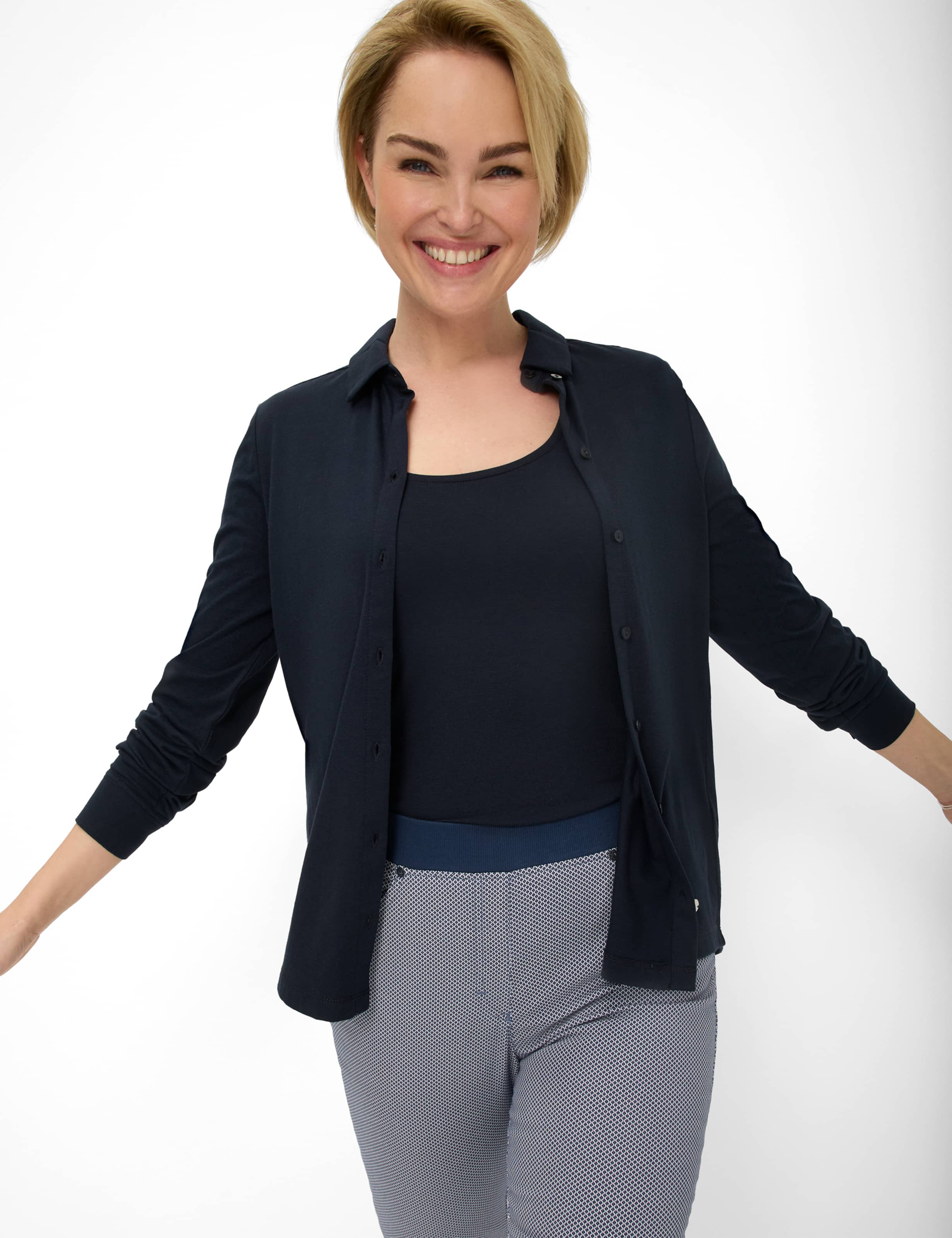 Damen Style PAMINA 6/8 Dunkelblau Slim Fit Detail 1