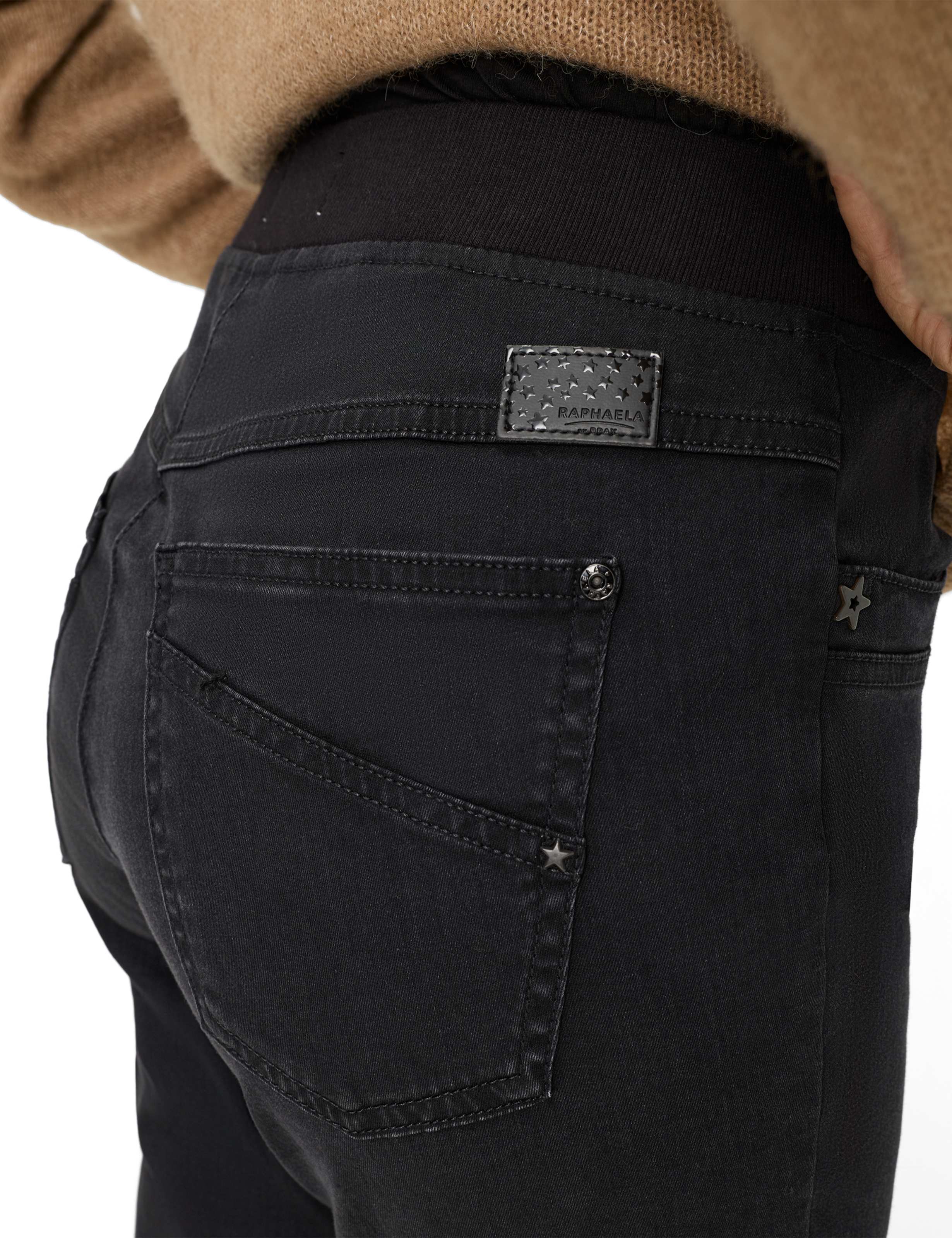 Damen Style PAMINA Schwarz Slim Fit Detail 2