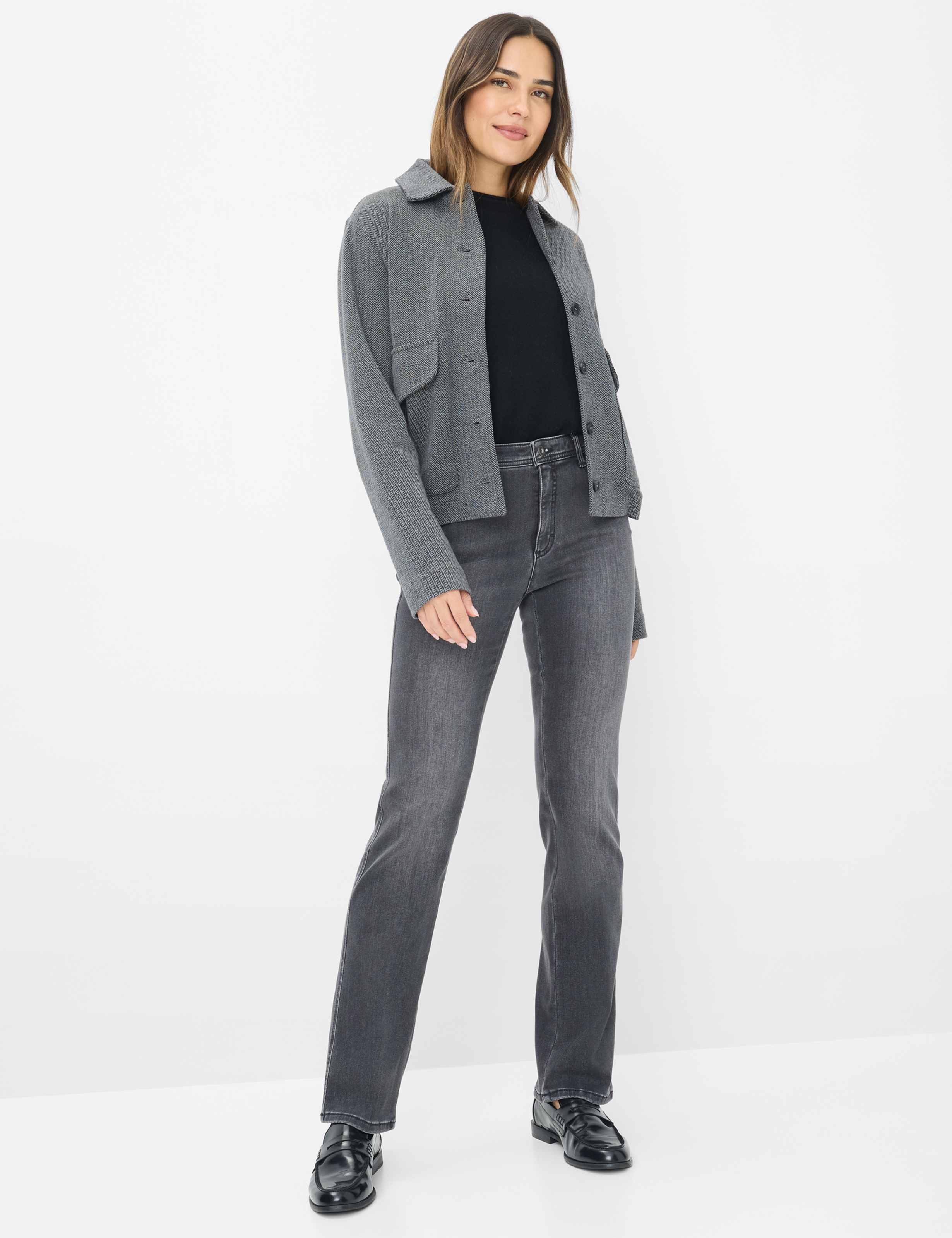 Dames Style MARY Mediumgrijs Regular Fit Model outfit