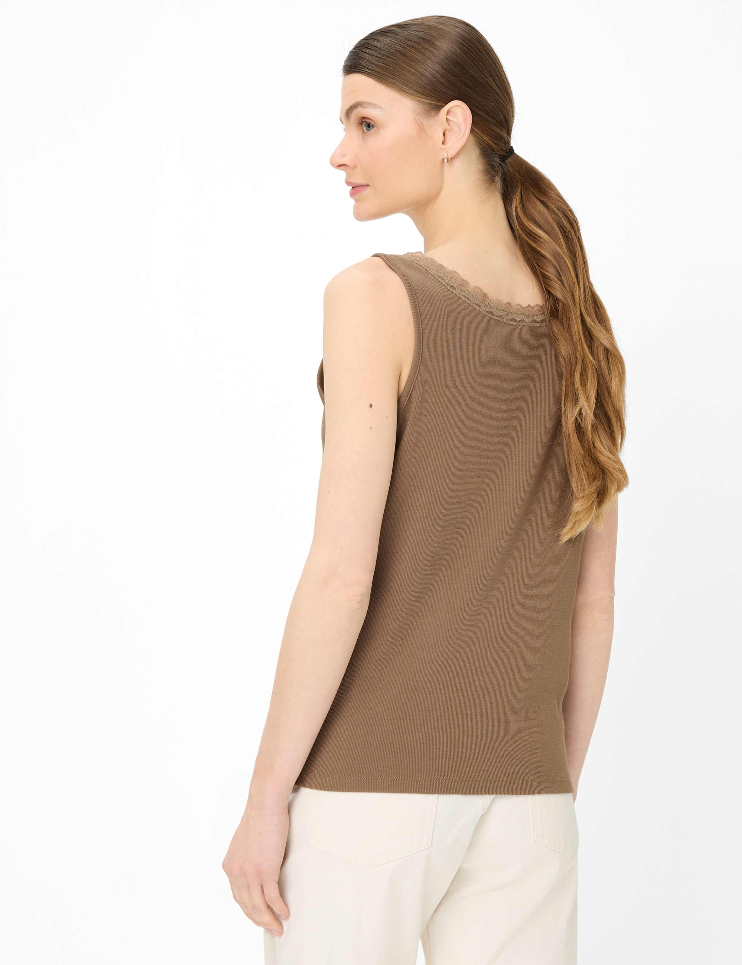 Nuancer af brunt, Kvinder, Style IVY, MODEL_RUECK_ISHOP