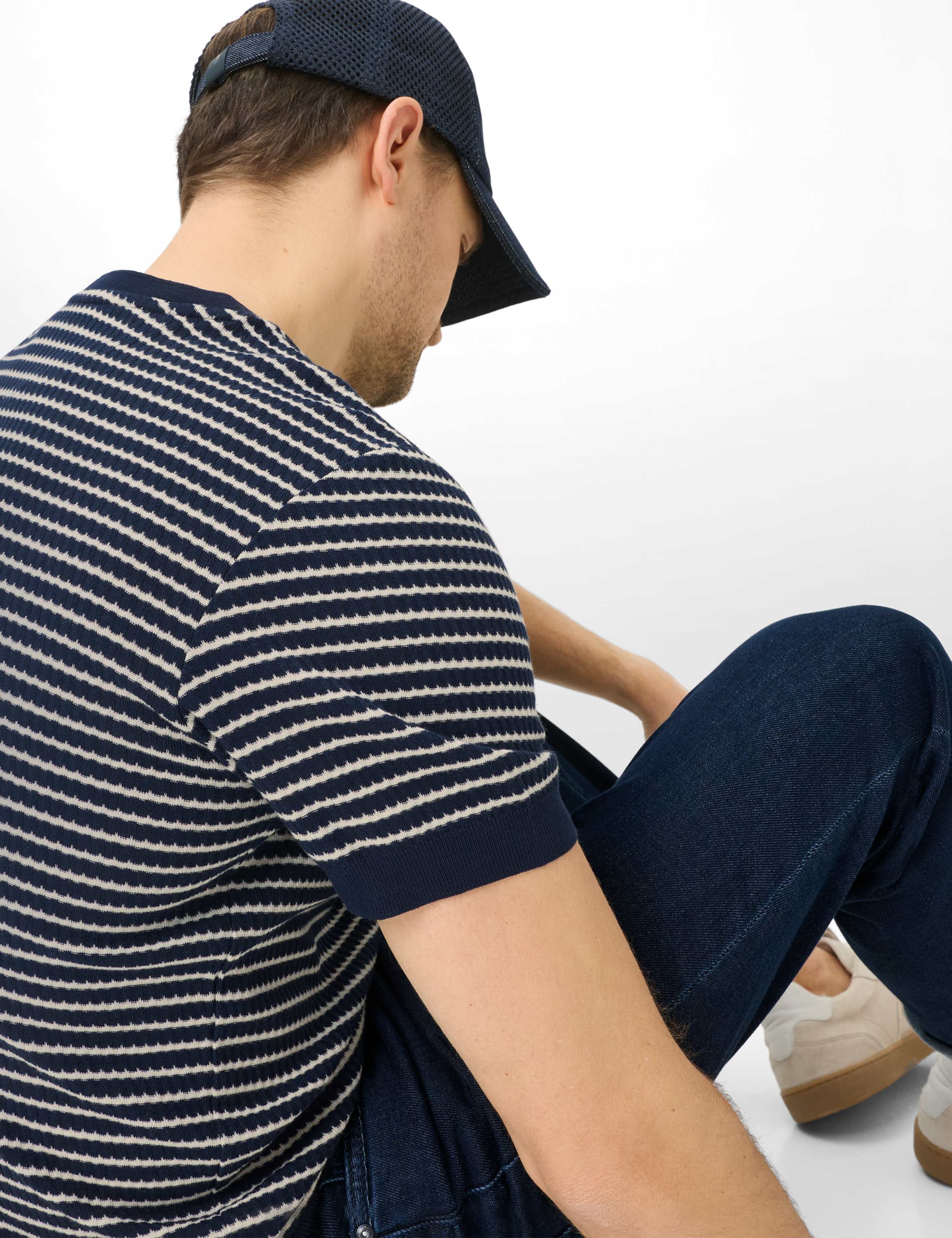 Herren Style TREVOR Dunkelblau  Detail 2