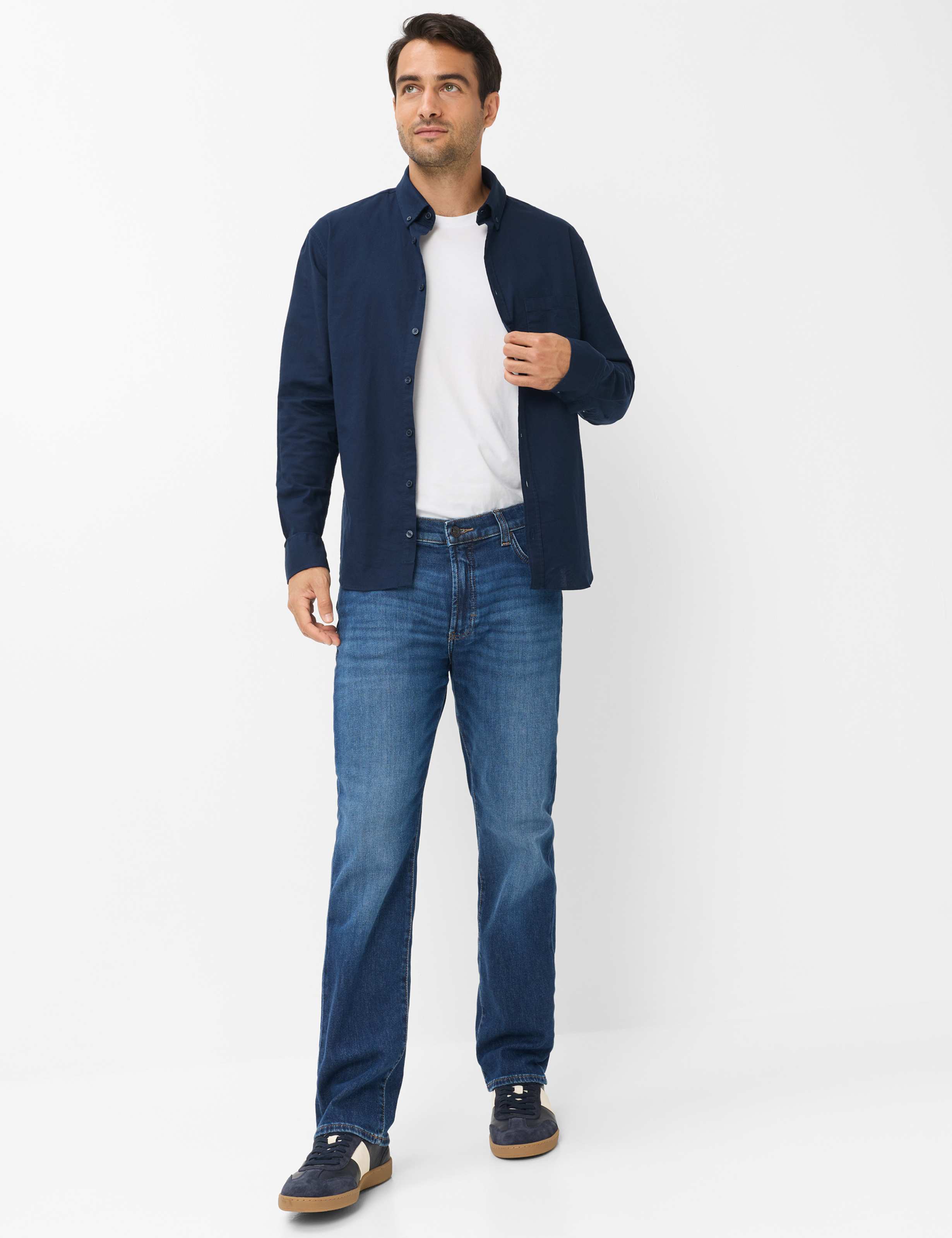 Men Style CLINT Denim Blue Relaxed Fit Model Outfit