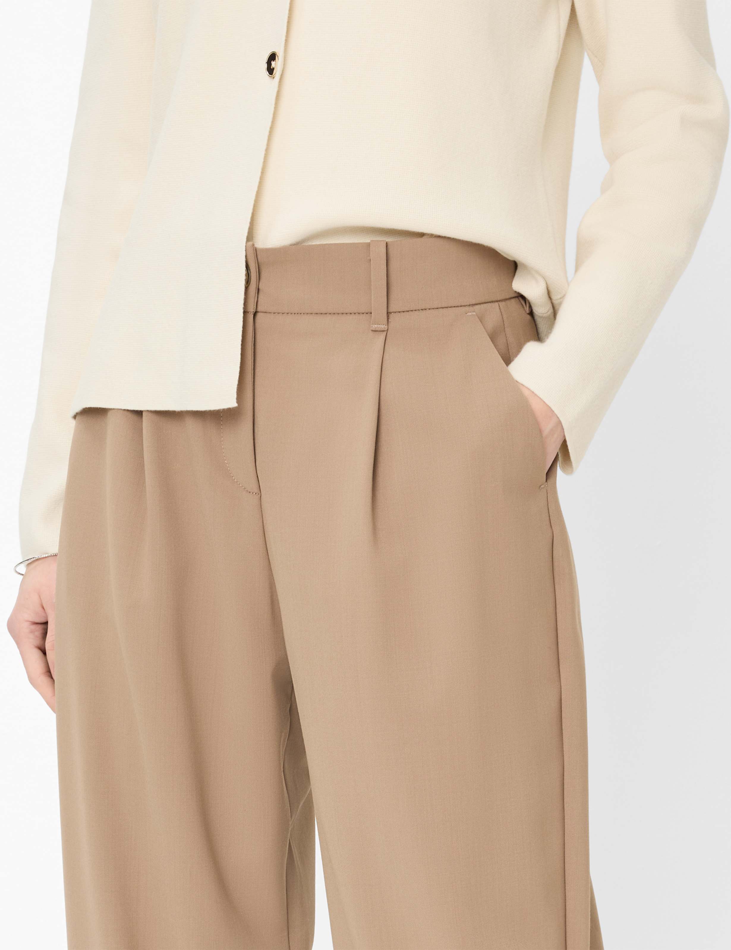 Damen Style MEGAN S Braun Relaxed Fit Detail 1