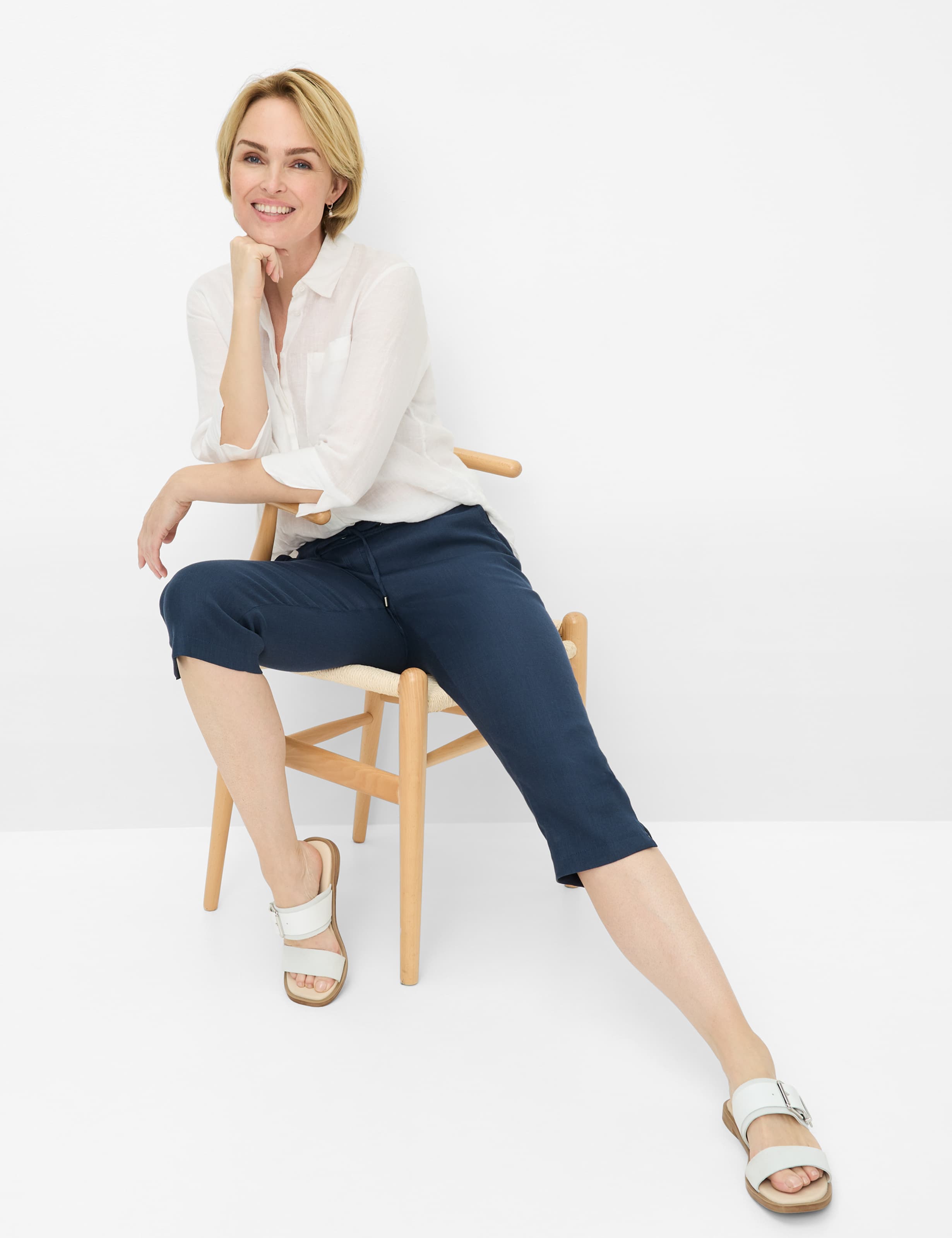 Damen Style PHILIPPA CAPRI Dunkelblau Slim Fit Detail 1