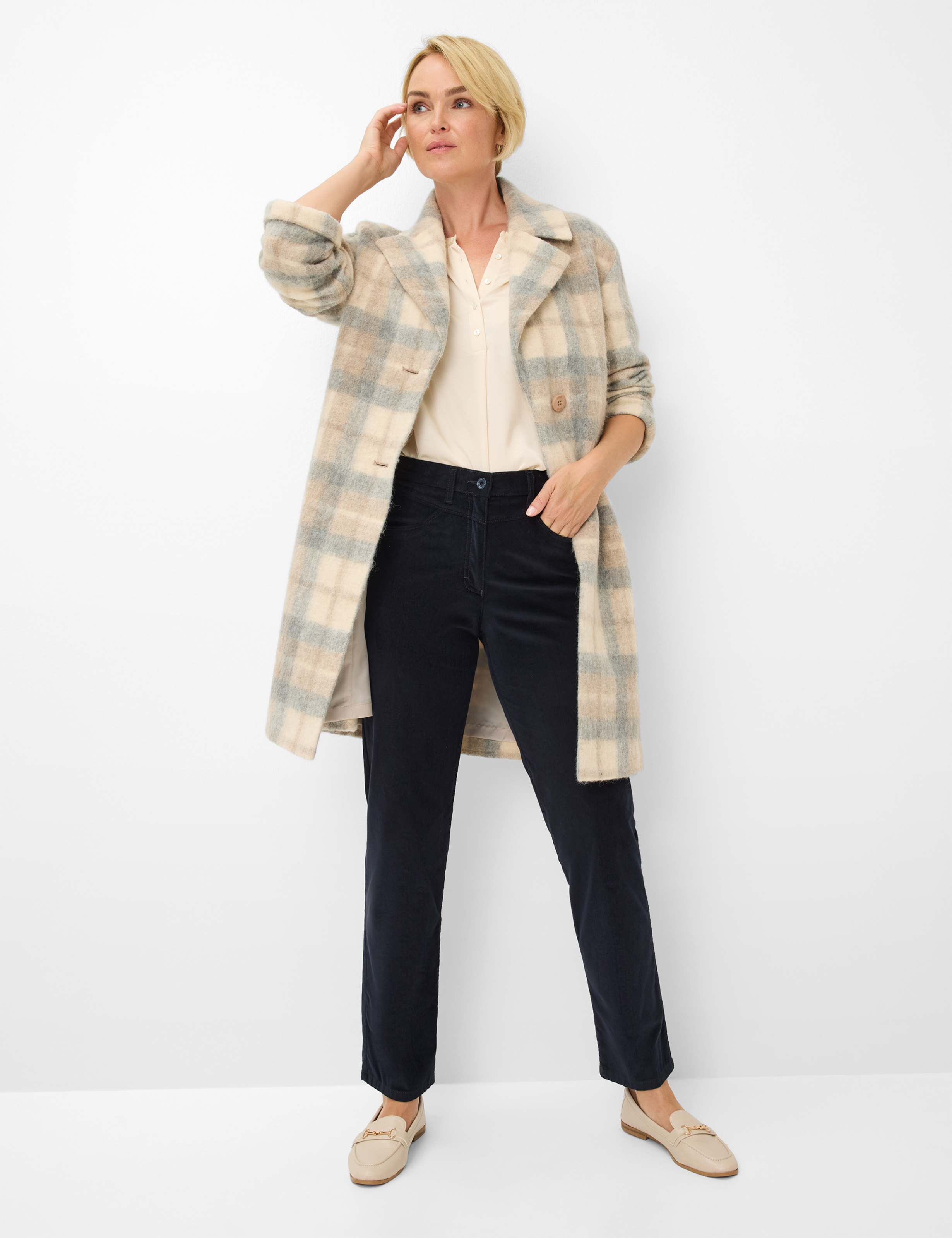 Dames Style CAREN NEW Donkerblauw Comfort Plus Fit Model outfit