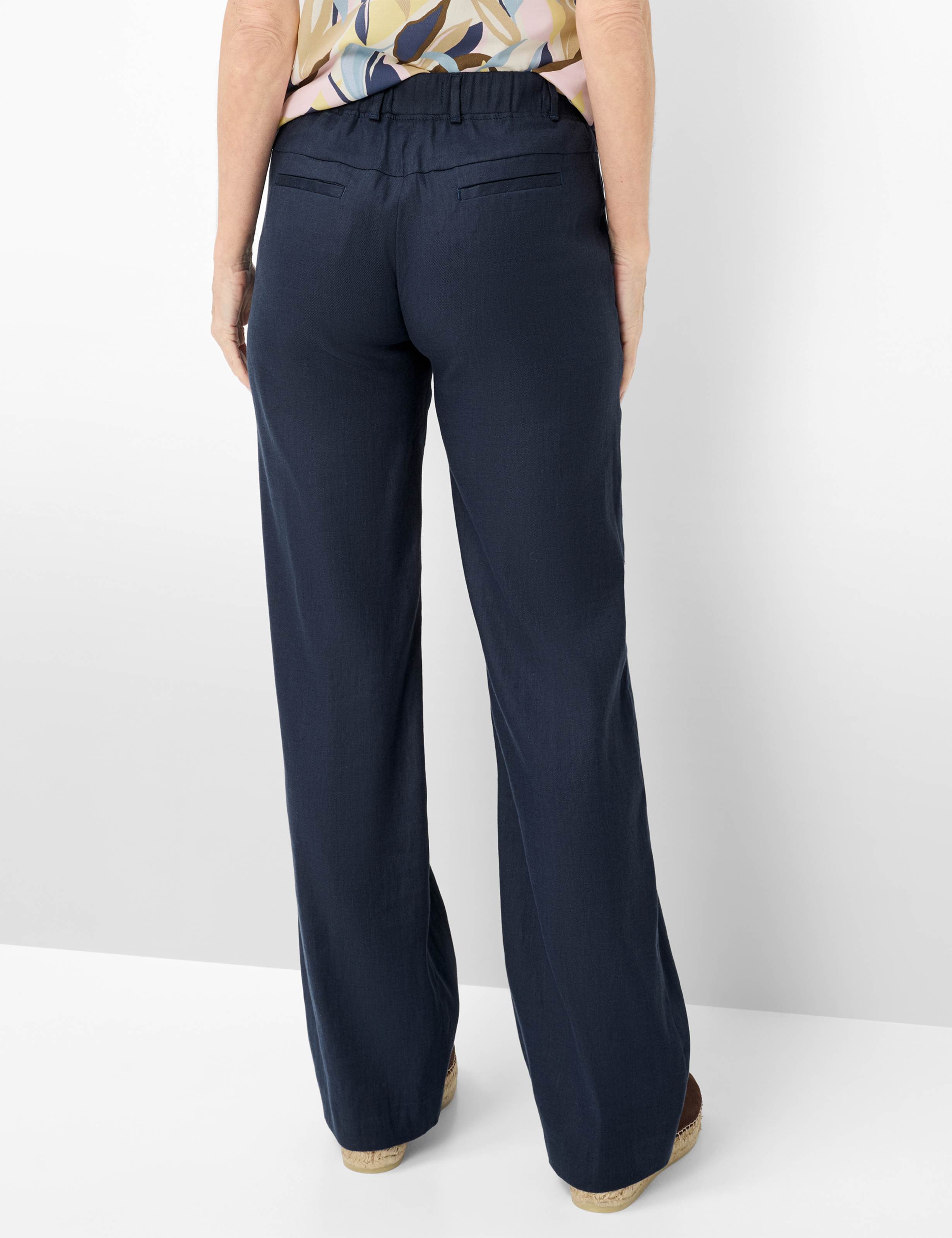 Thumbnail - Raphaela by Brax Damen Marlenehose Style PAM FLARED NAVY, dunkelblau, Gr. 50K