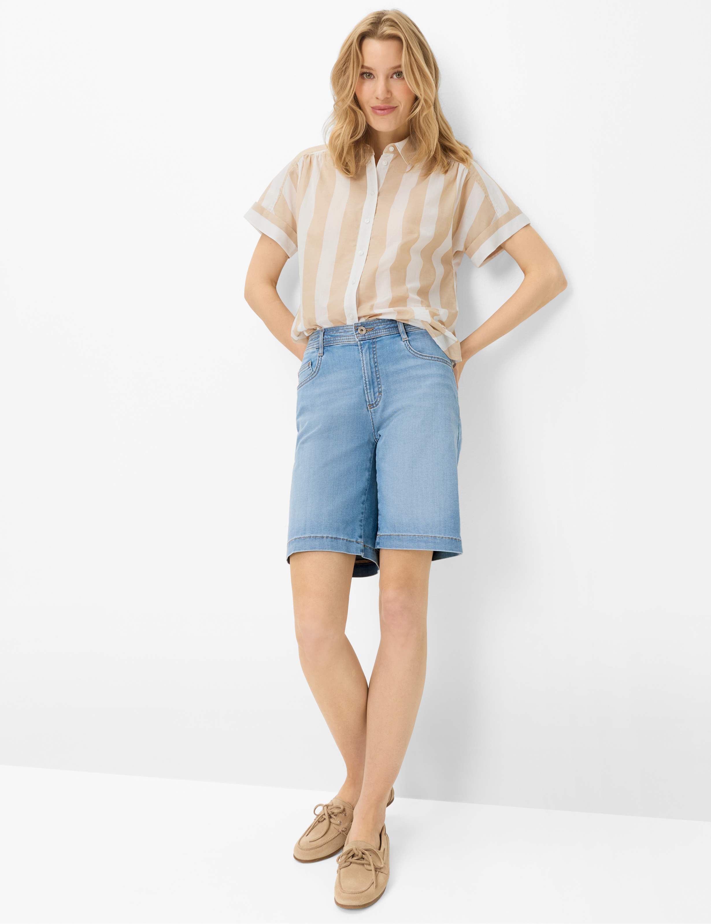 Women Style MAINE B Denim Blue Wide Leg Model Outfit