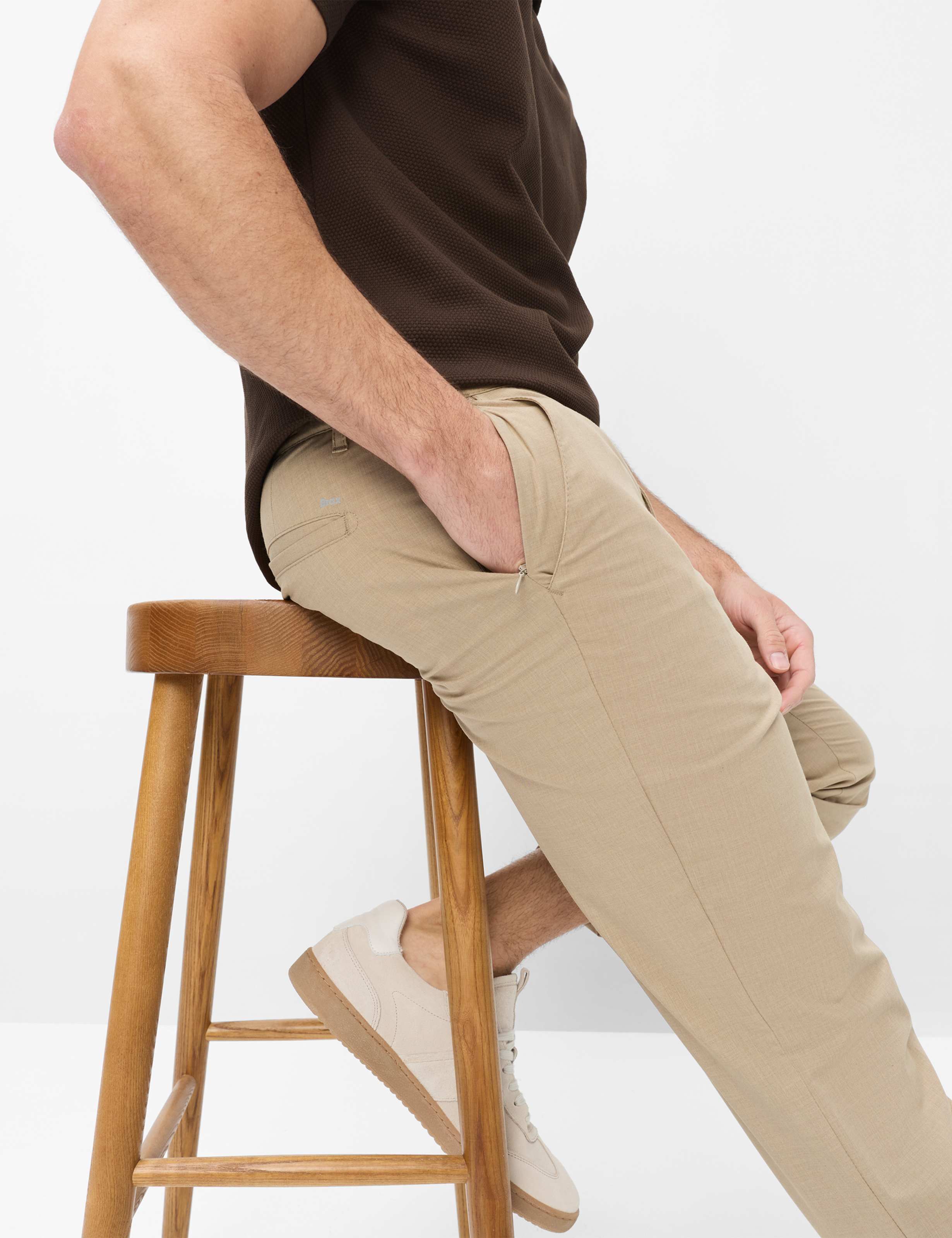 Herren Style PHIL Hellbeige Tapered Fit Detail 1