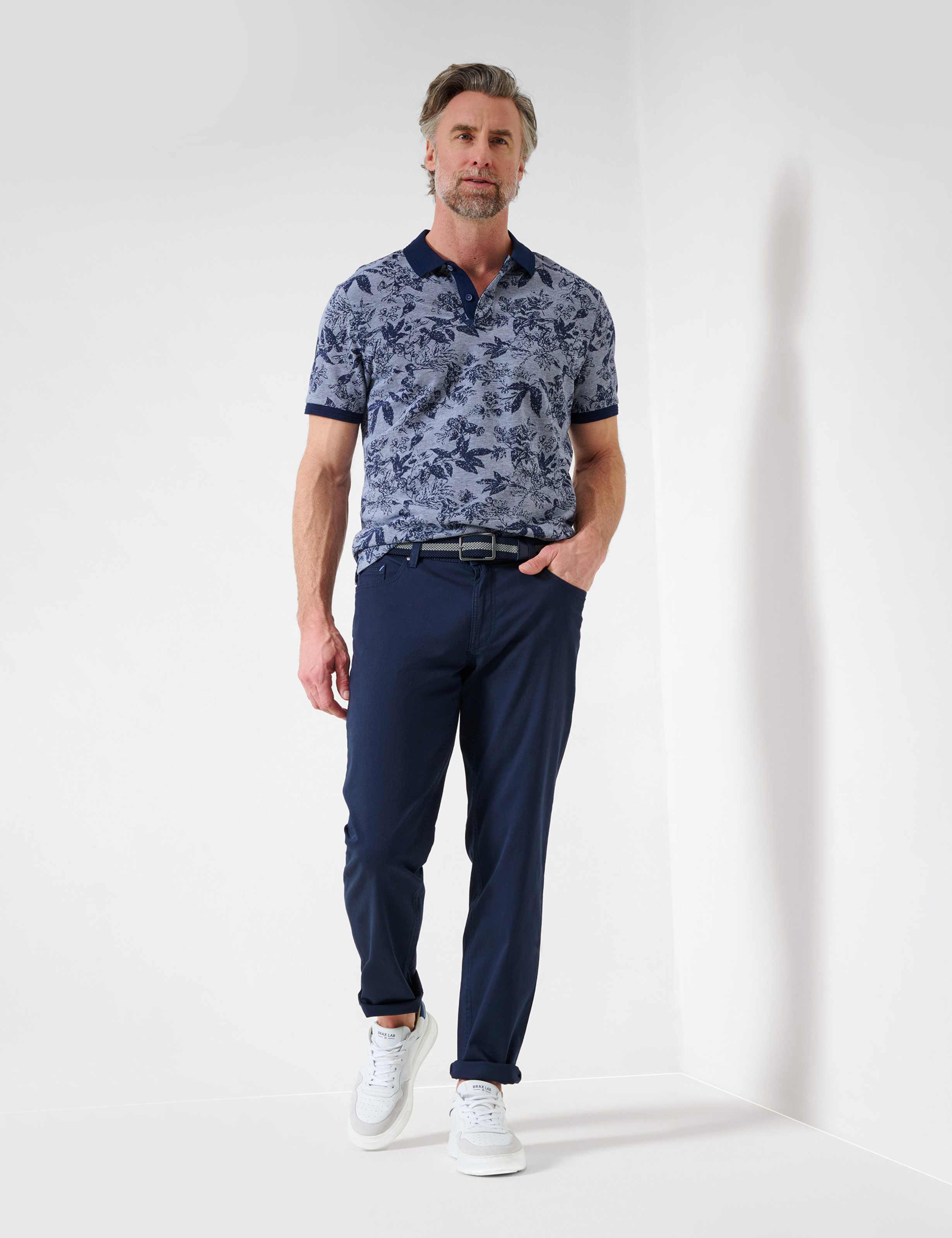 Men Style LUKE Dark Blue Regular Fit Model Outfit