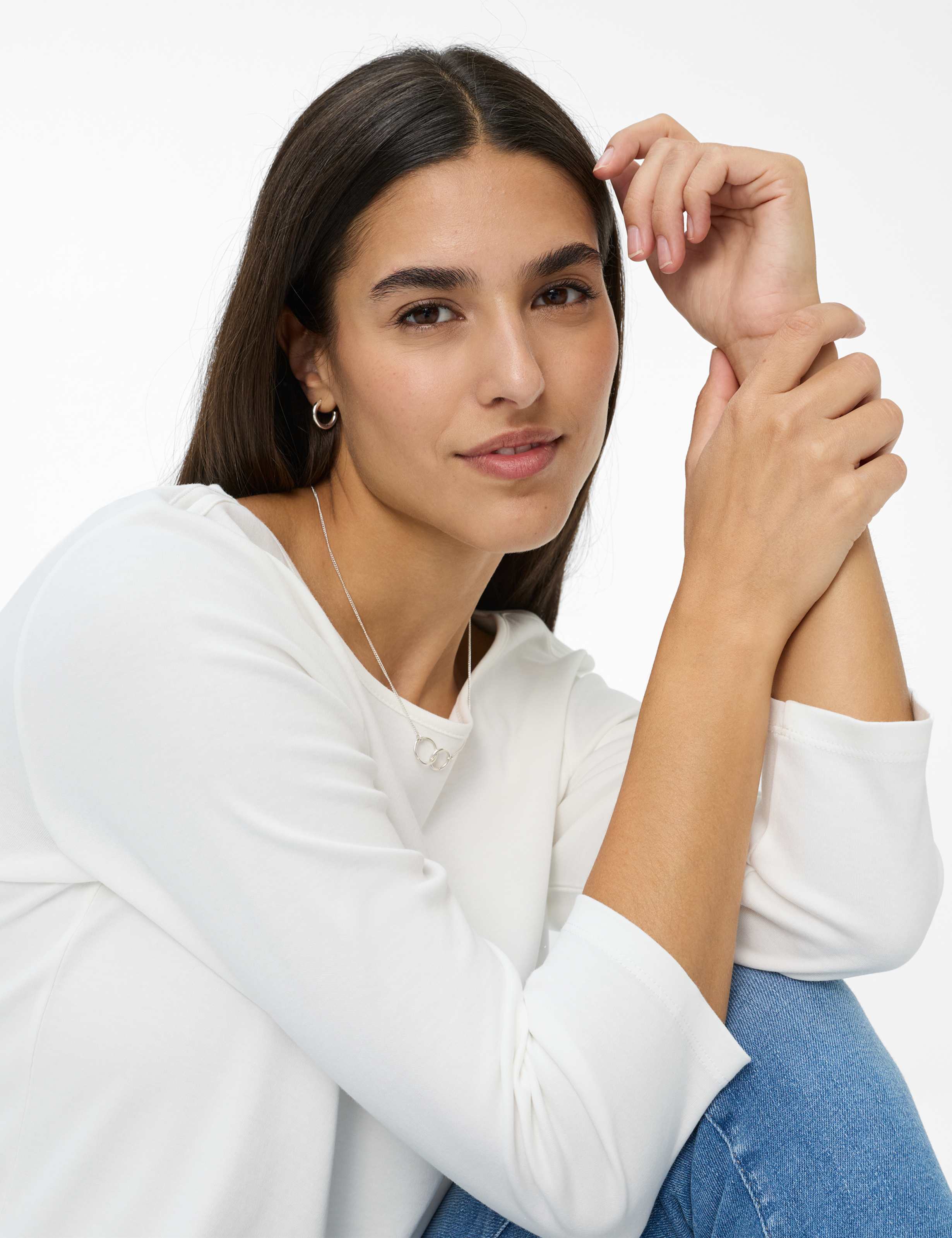 Women Style CIRA M Cream White  Detail 1