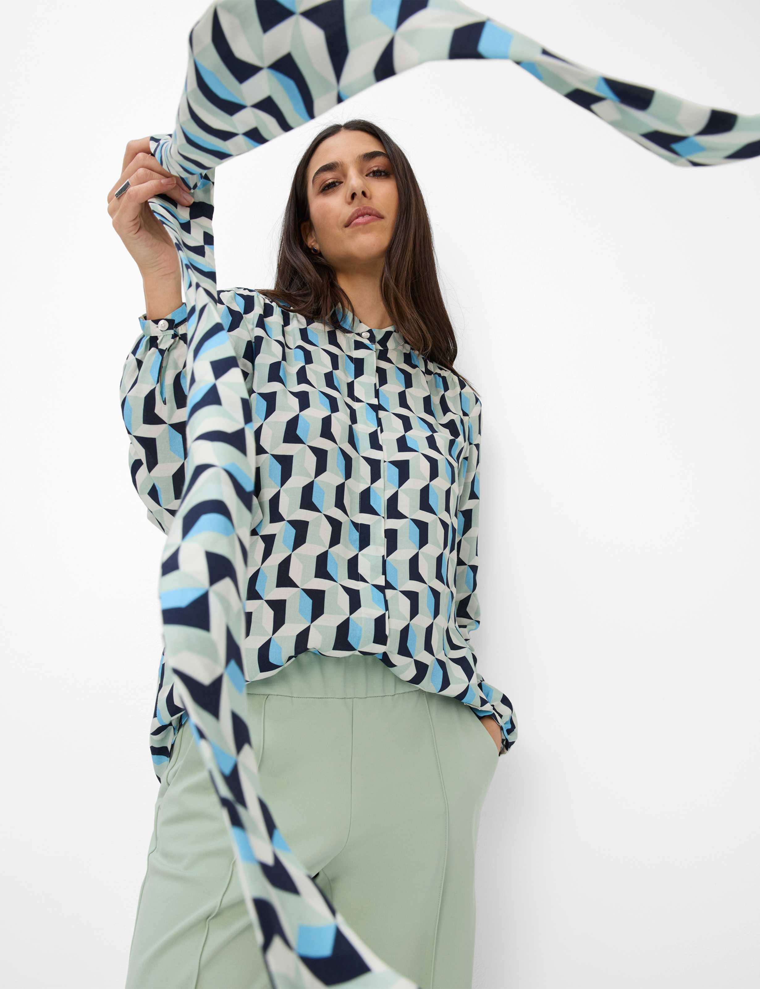 Blautöne, Damen, Style VIVI, MODEL_FRONT_ISHOP