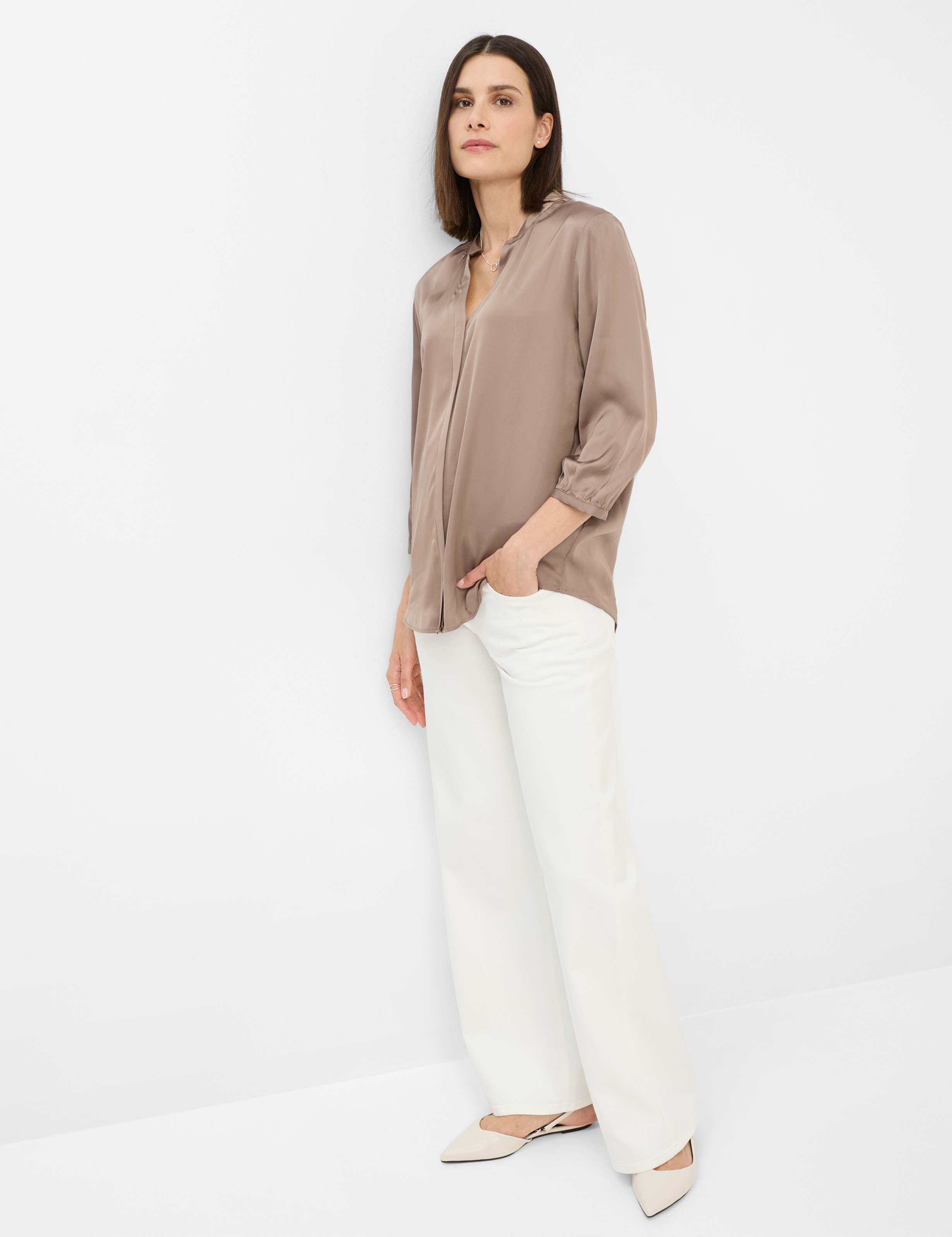 Dames Style VALEA Bruin  Model outfit