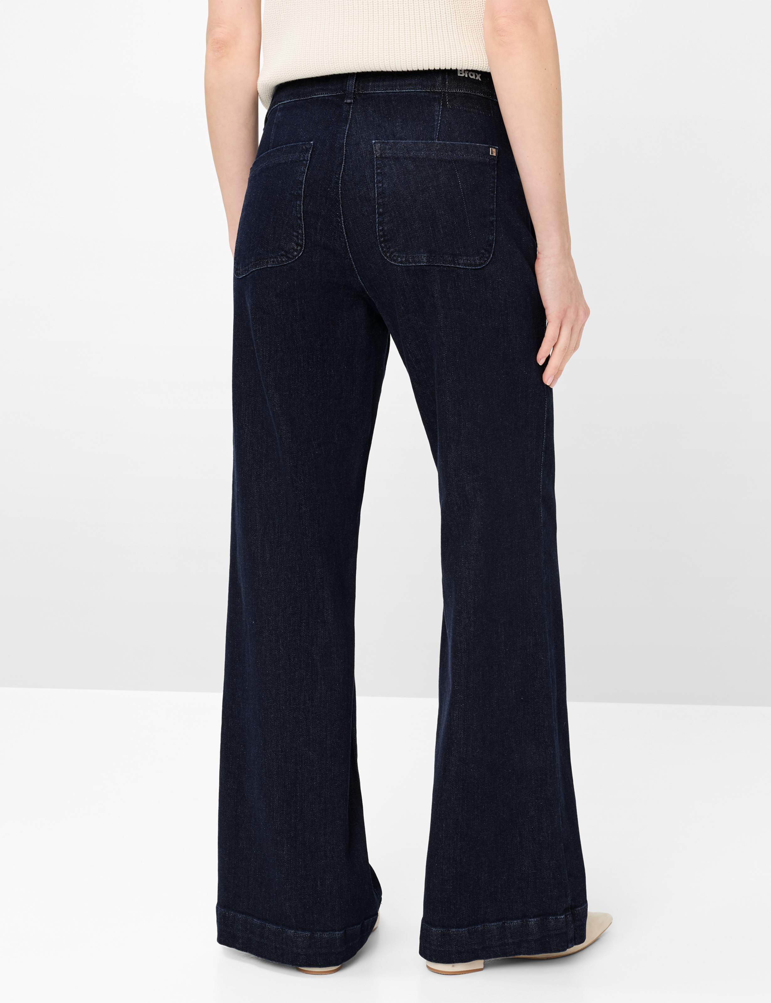 Shades of Blue, Women, Style MAINE, MODEL_RUECK_ISHOP