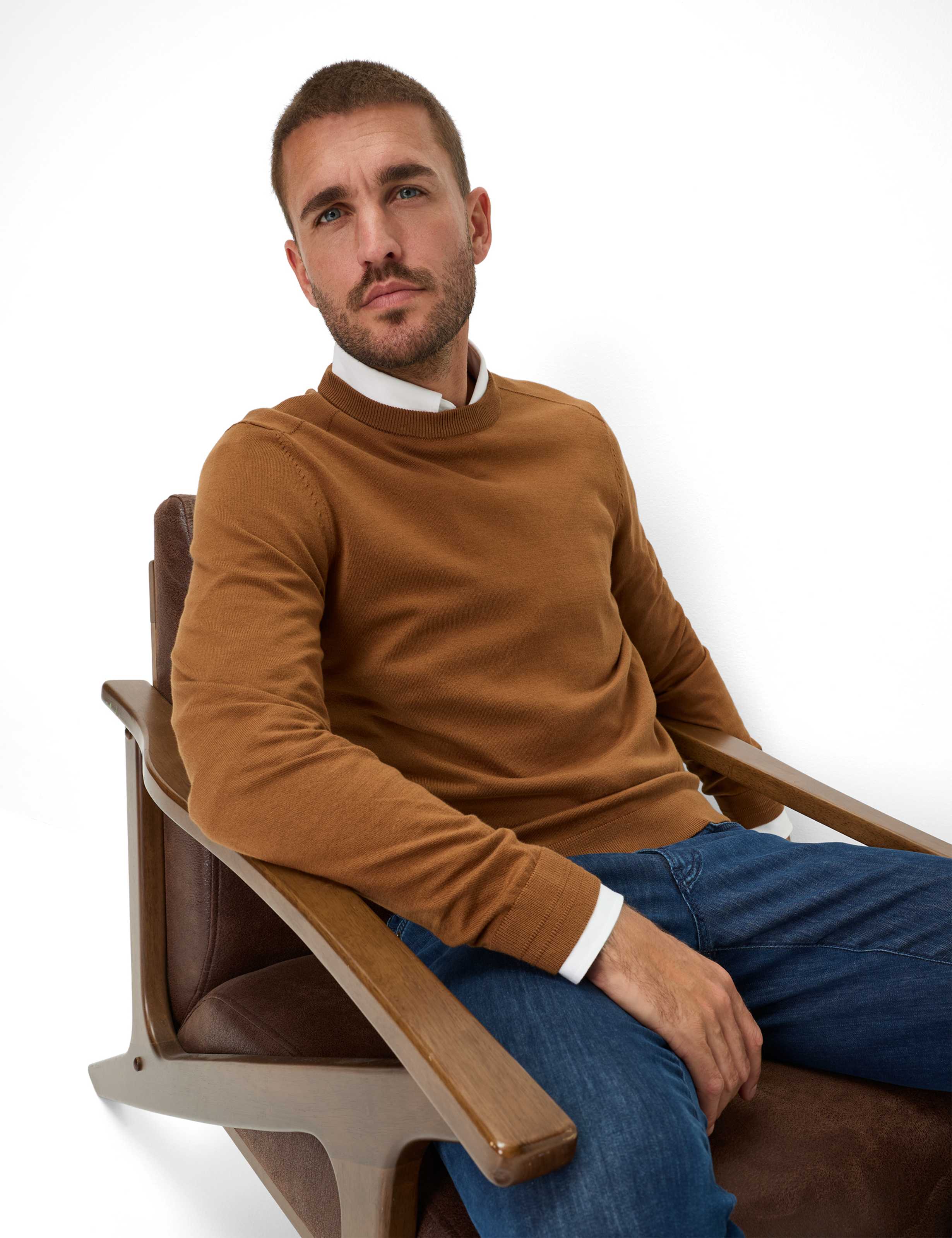 Herren Style RICK Braun  Detail 1