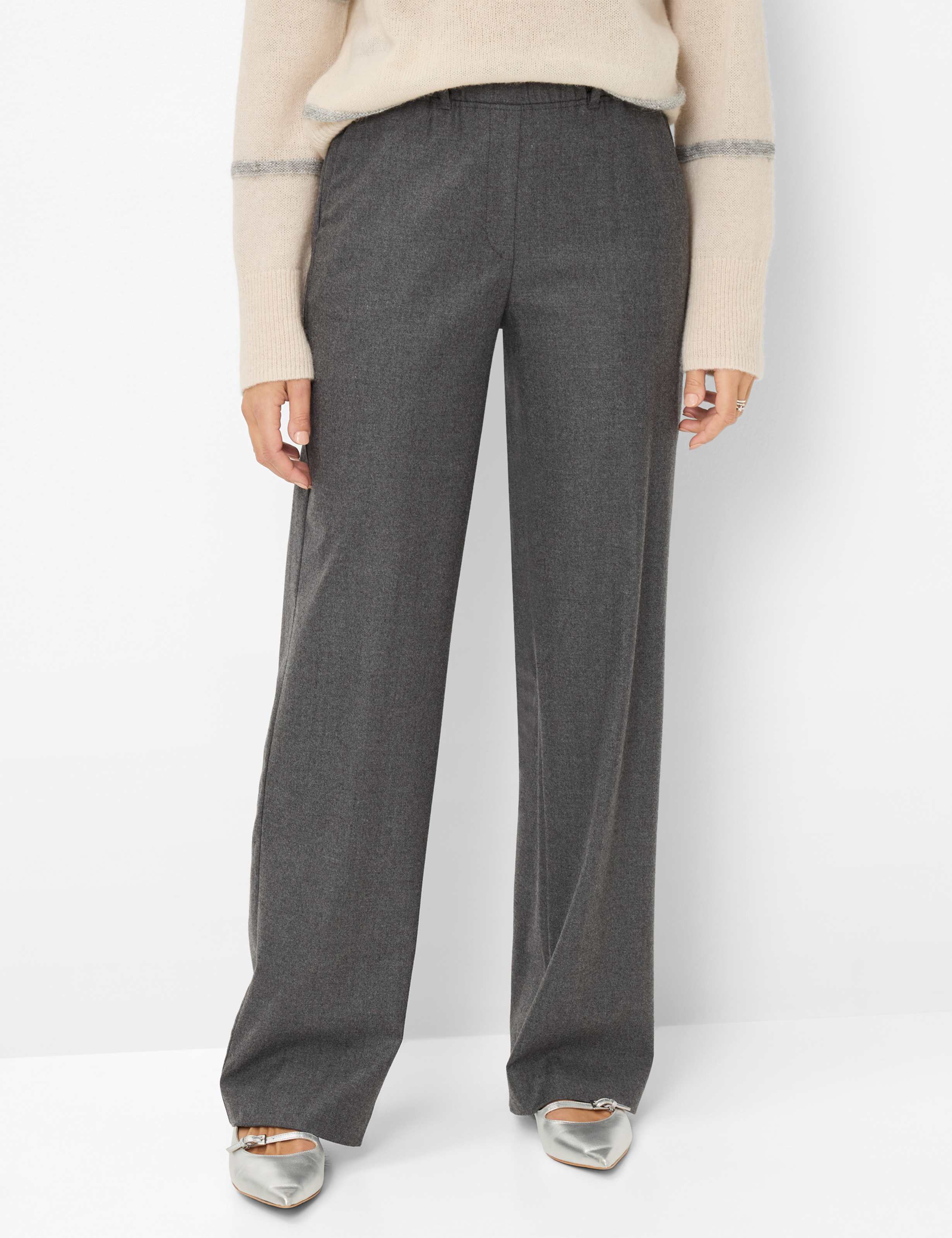 Grautöne, Damen, Style PAM FLARED, MODEL_FRONT_ISHOP