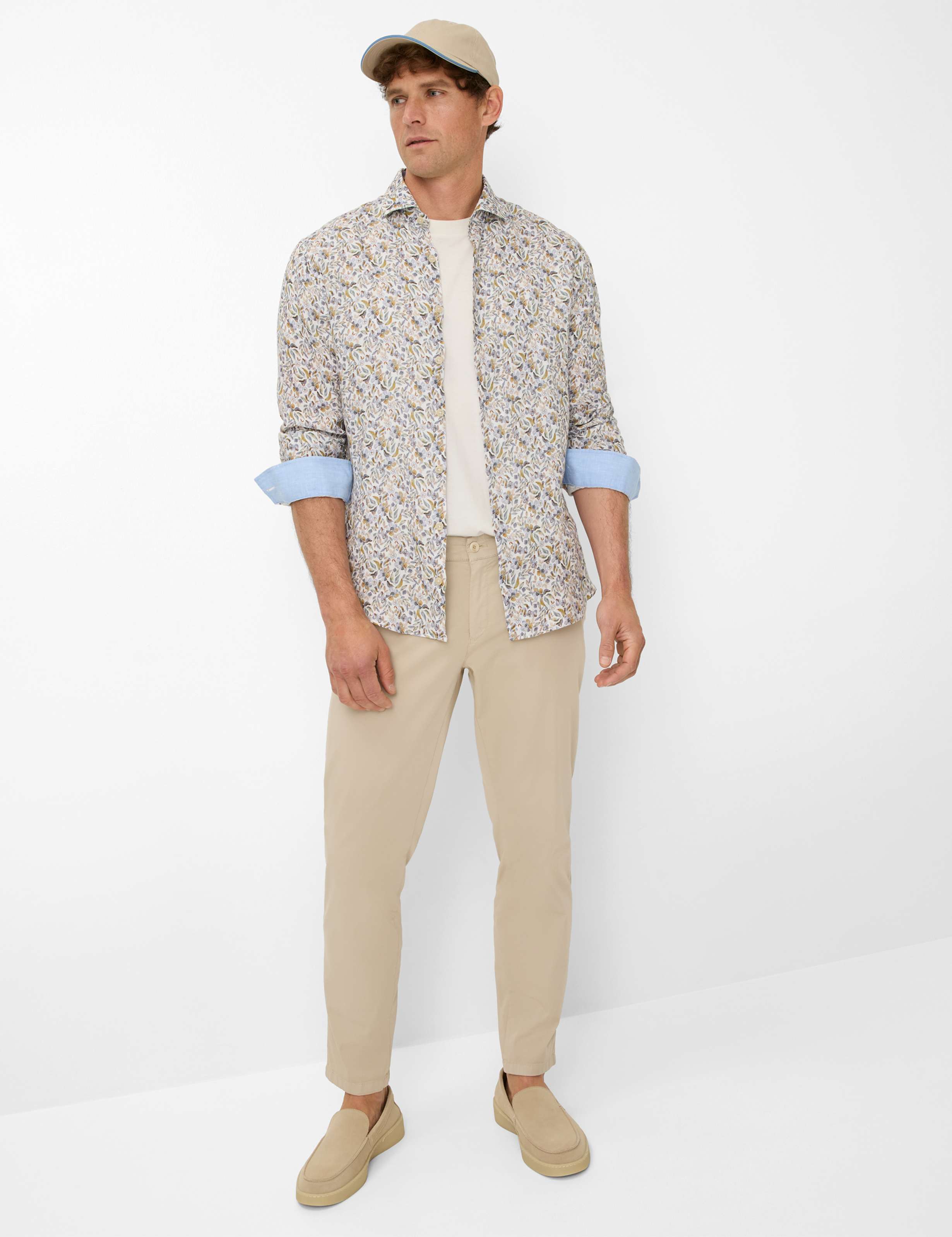 Herren Style PHIL Beige Relaxed Fit Model Outfit